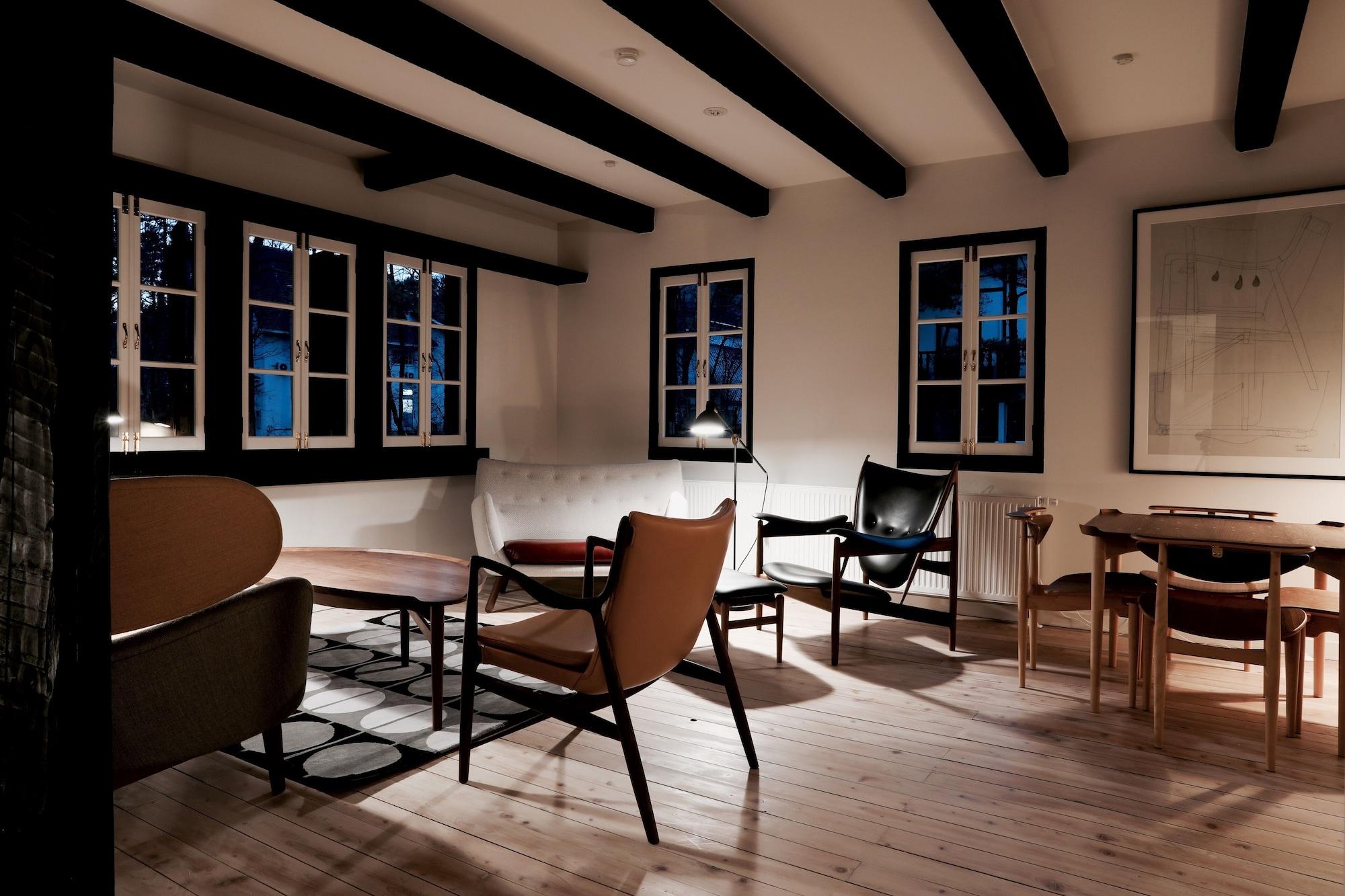 Varios House of Finn Juhl Hotel Hakuba
