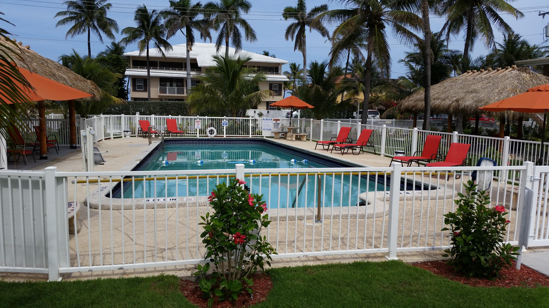 Pool view Budget Inn Ocean Resort