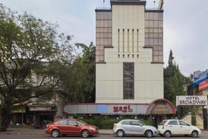 Alojamiento - Hotel Yogi Broadway, Chembur