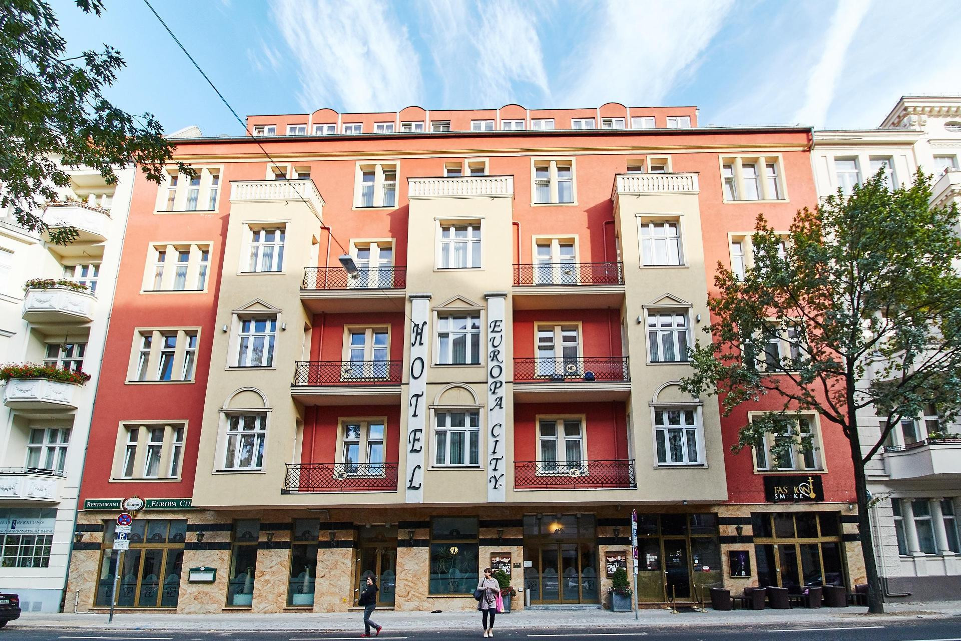 Vista Exterior Hotel Europa City