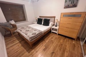 Renta Vacacional - Spacious and Modern 3 Bedroom 1 Bathroom  Apartment Near Art School, City Centre