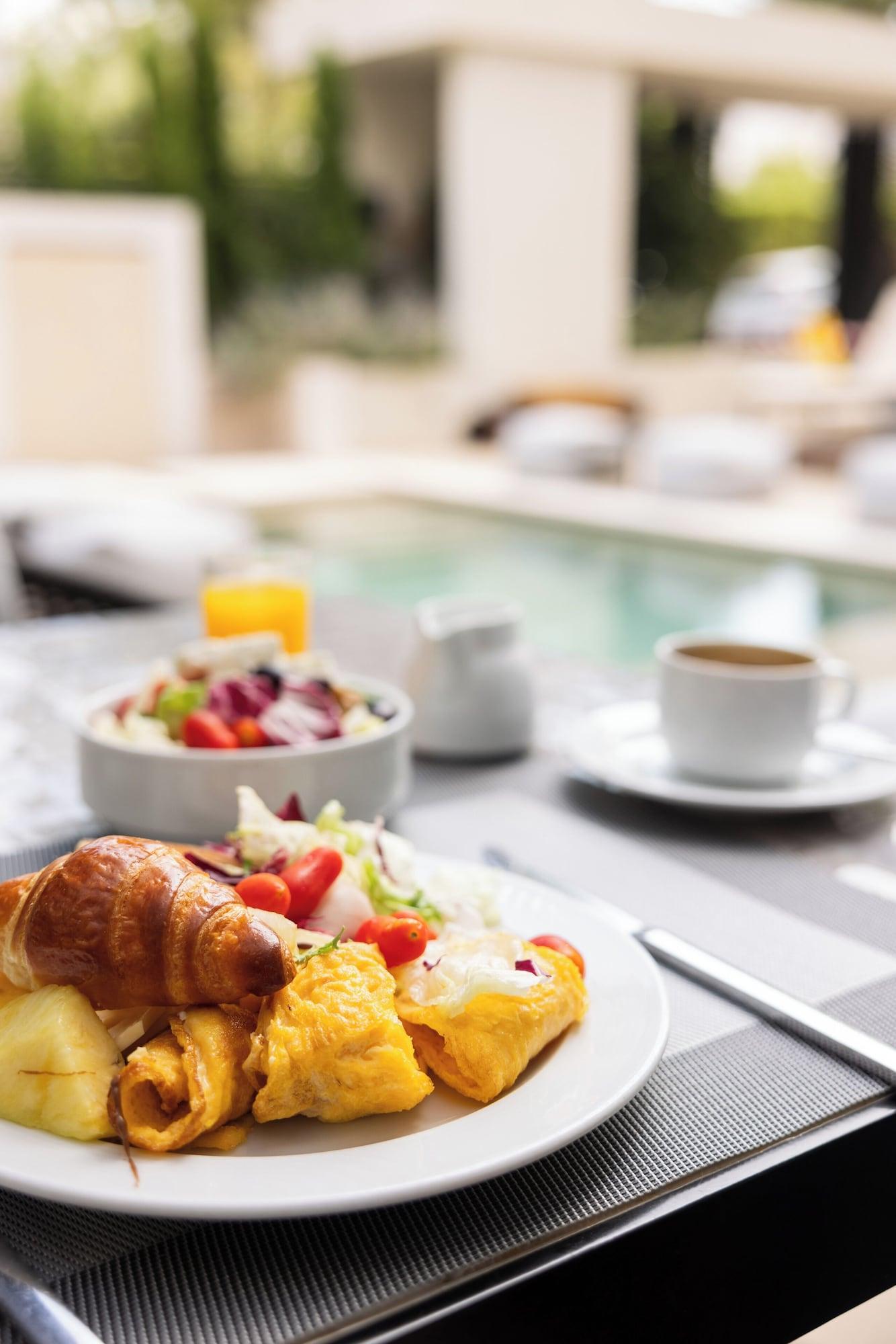 Restaurant Divani Escape- Adults only