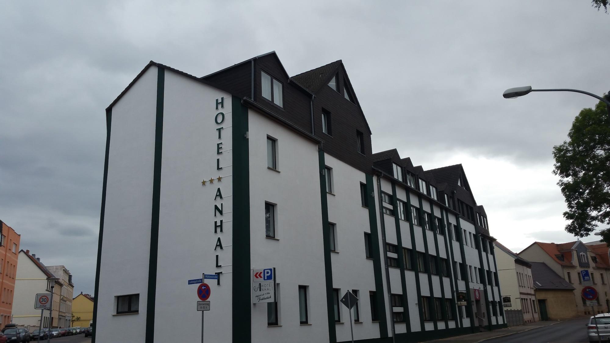 Vista Exterior Hotel Anhalt