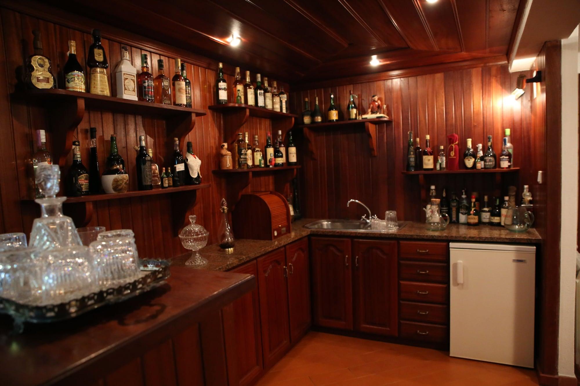 Bar/Salón Vila Louro