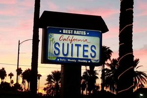 Alojamiento - California Suites Motel