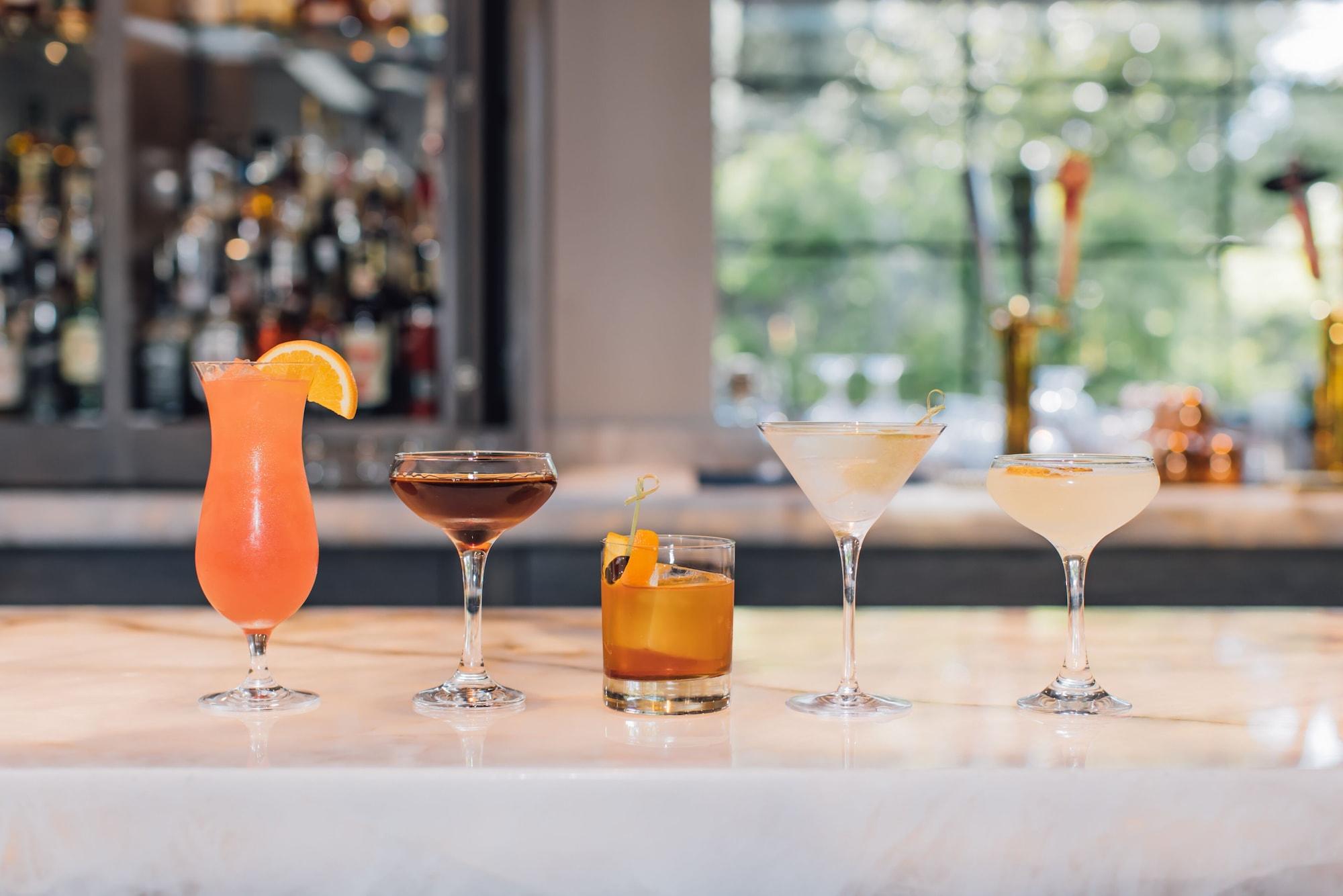 Bar/Salón Paso Robles Inn