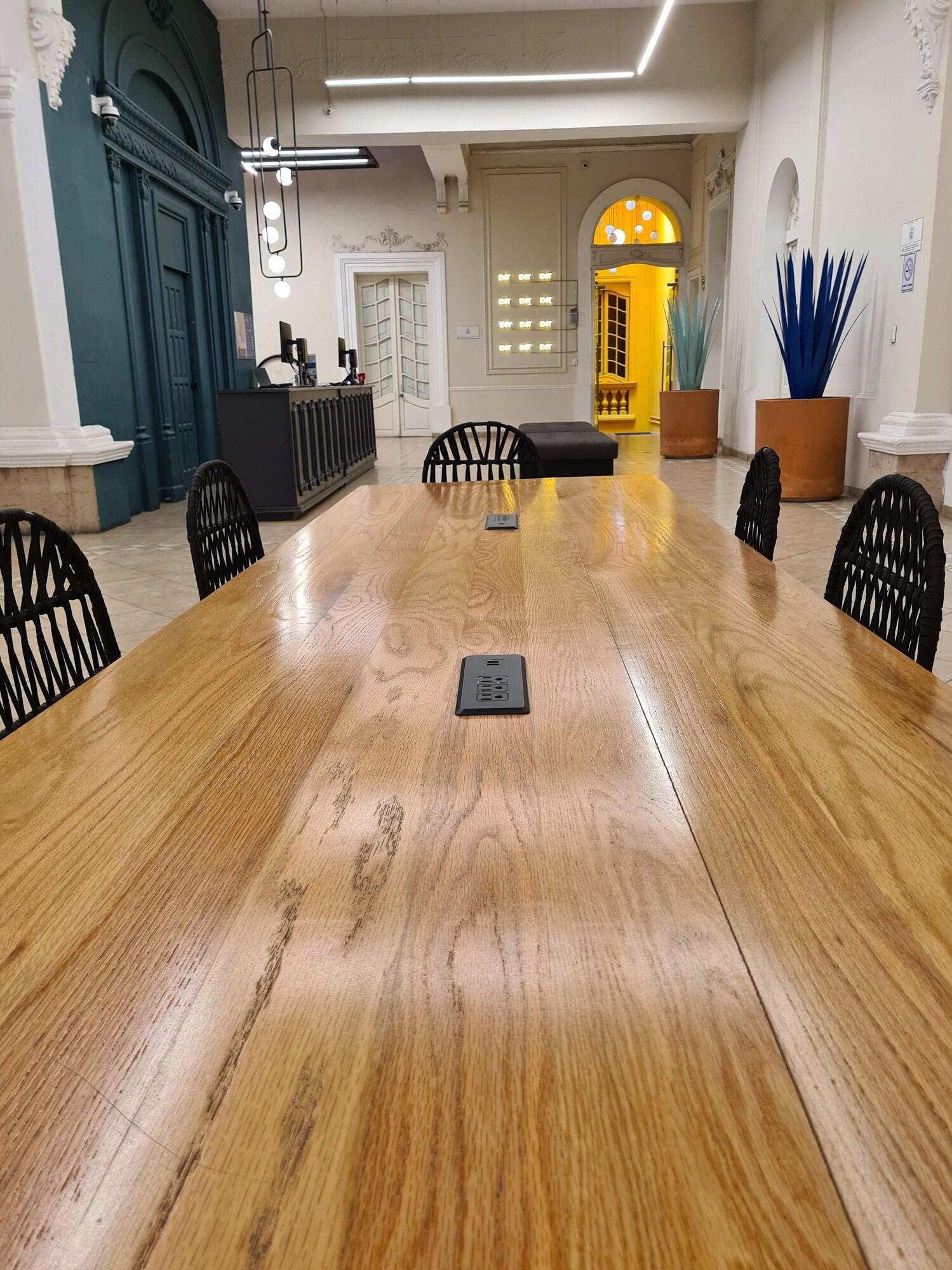 Vista Lobby Hotel Real de Castilla Nuovo