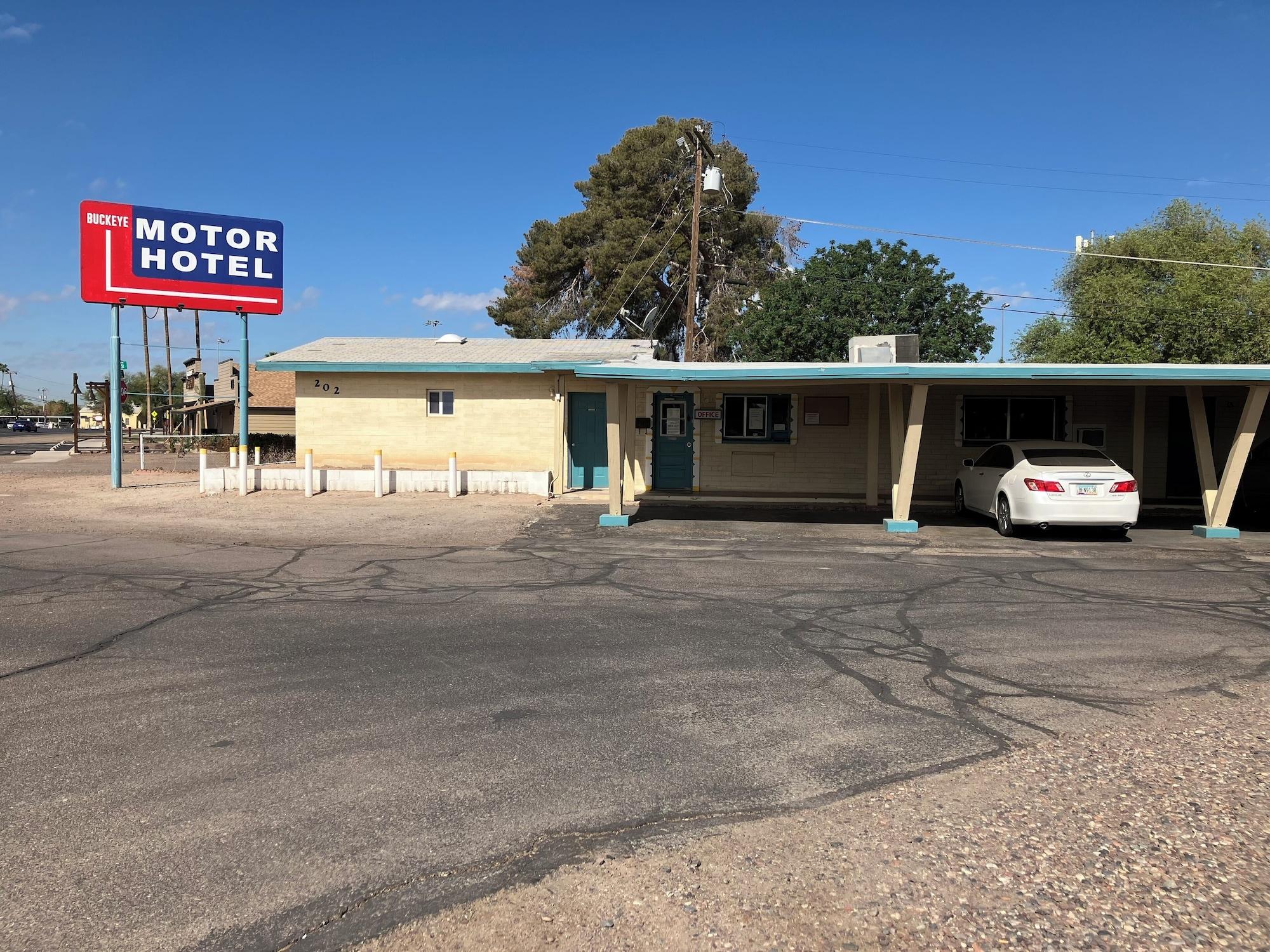 Varios Buckeye Motor Hotel