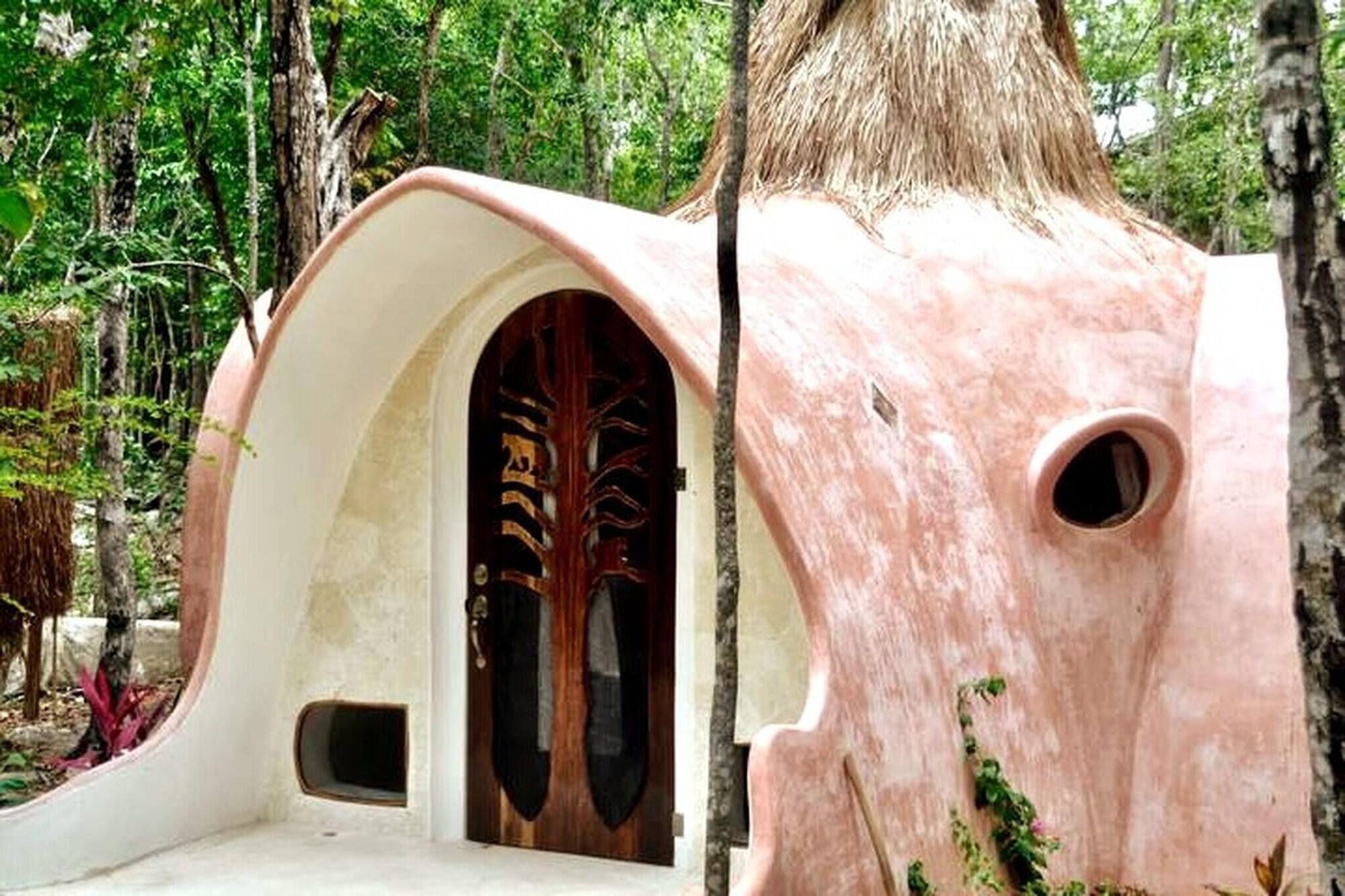 Vista Exterior Room-unique Jungle Dome Kaa