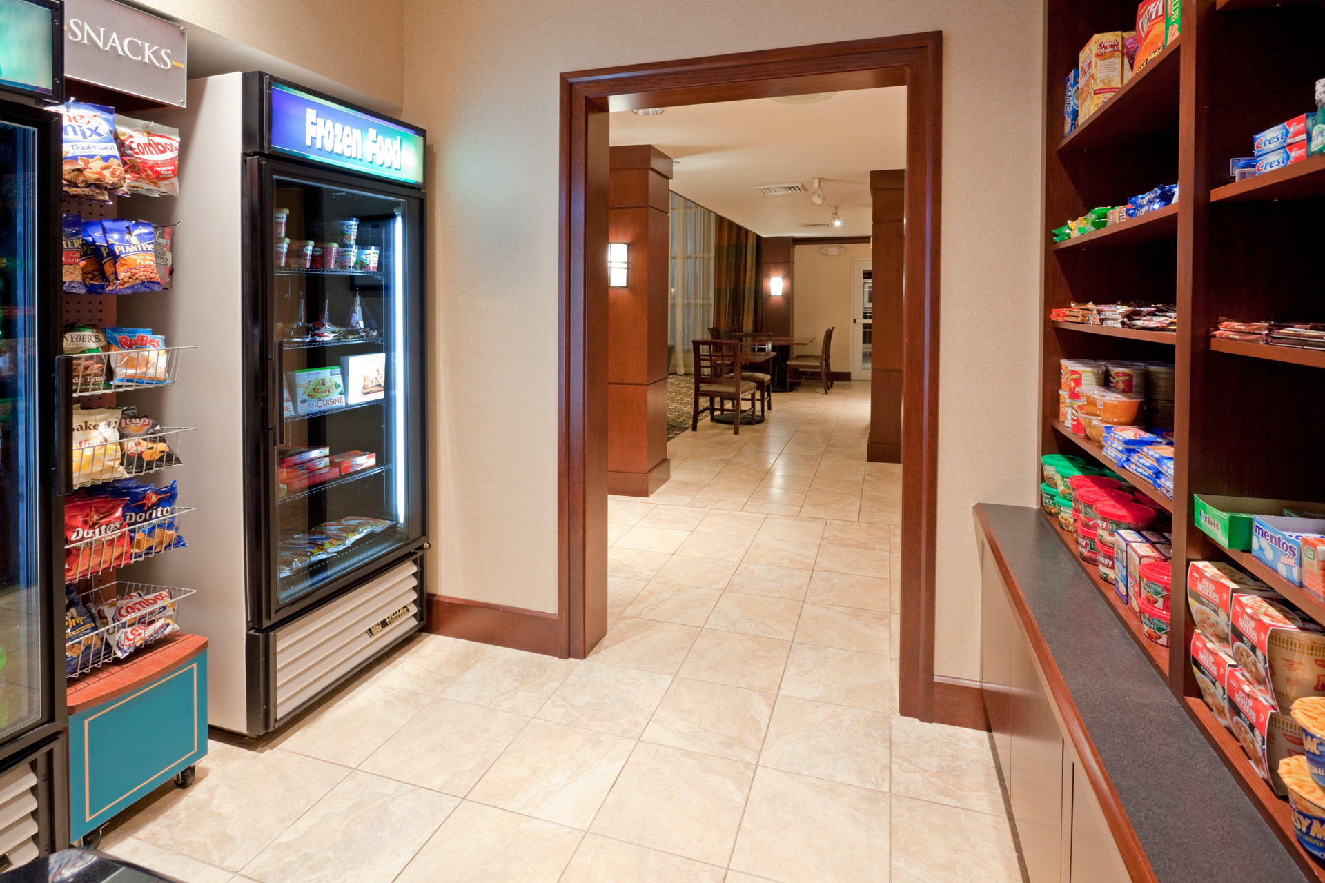 Vista Lobby Staybridge Suites Philadelphia Valley Forge 422 by IHG