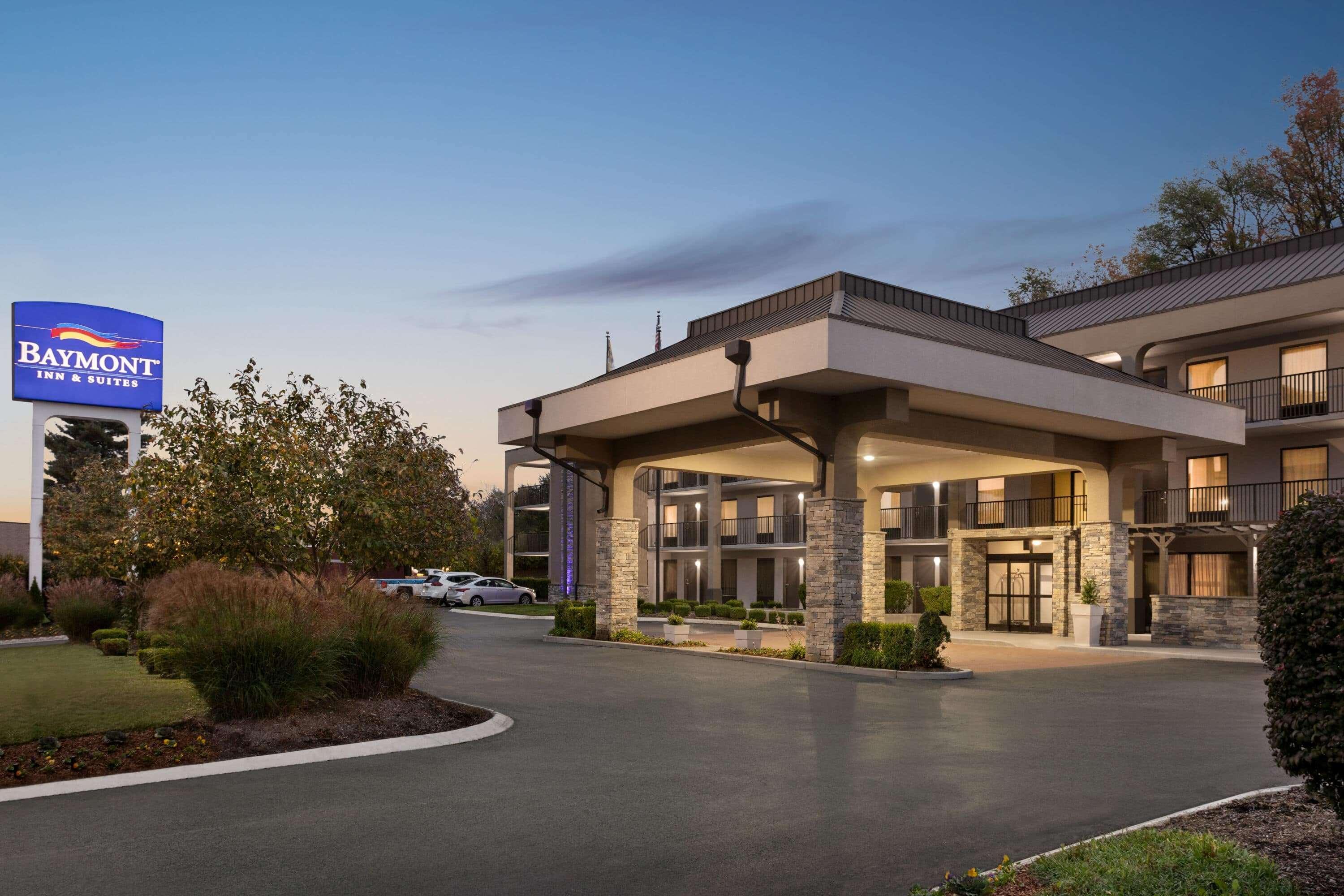 Vista Exterior Baymont by Wyndham Nashville