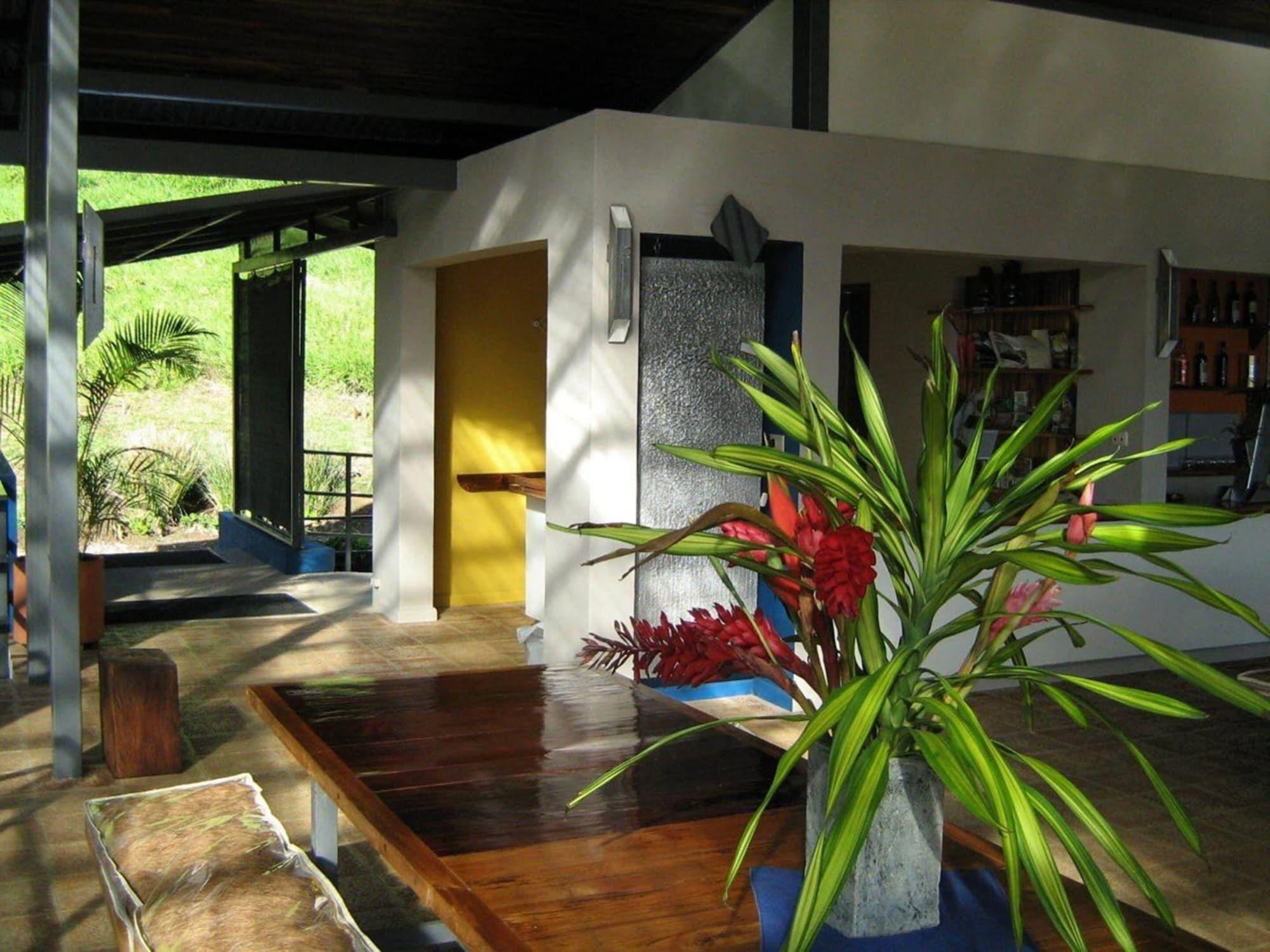 Vista Lobby Celeste Mountain Lodge