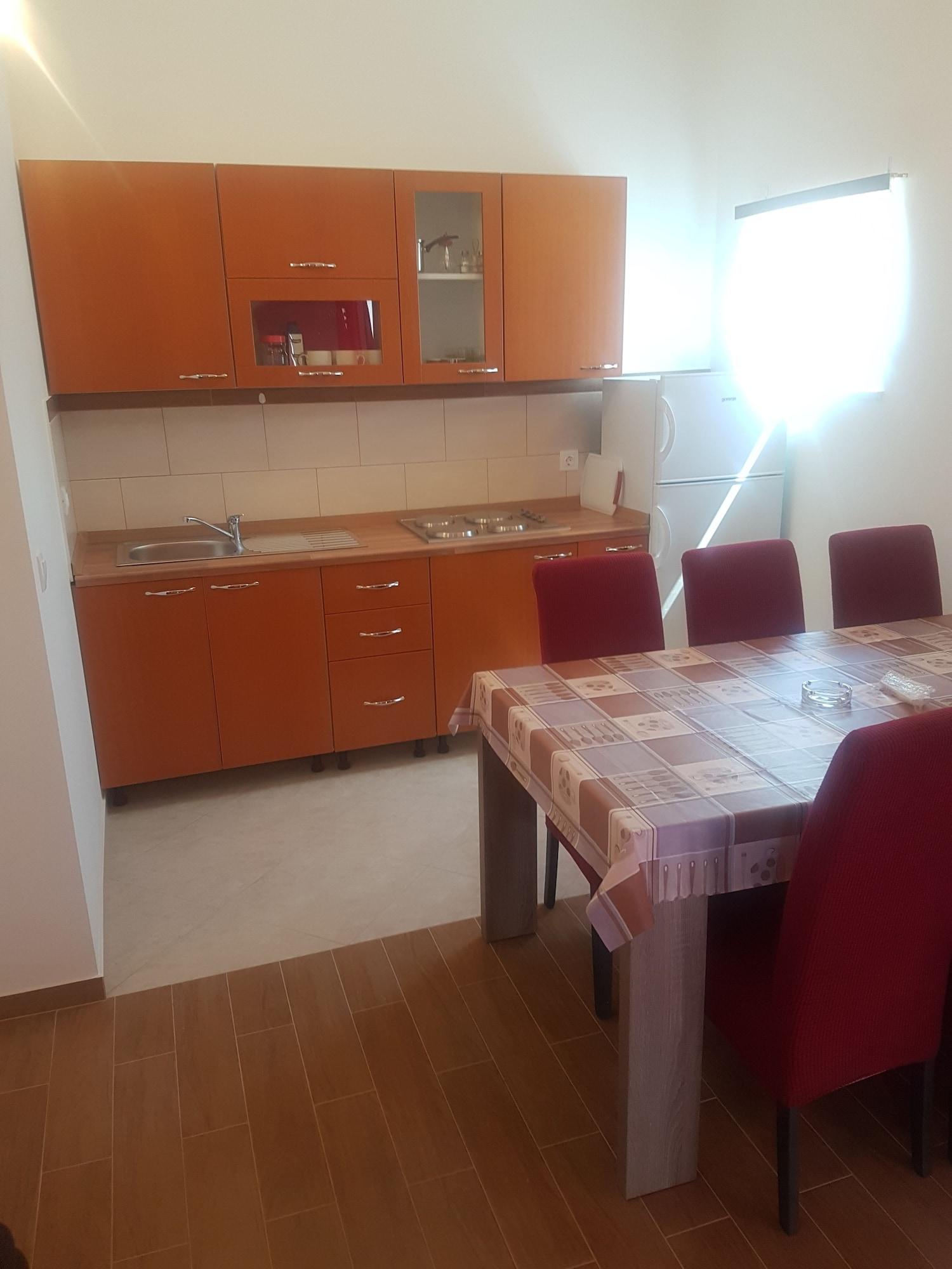 Varios Apartments Zova