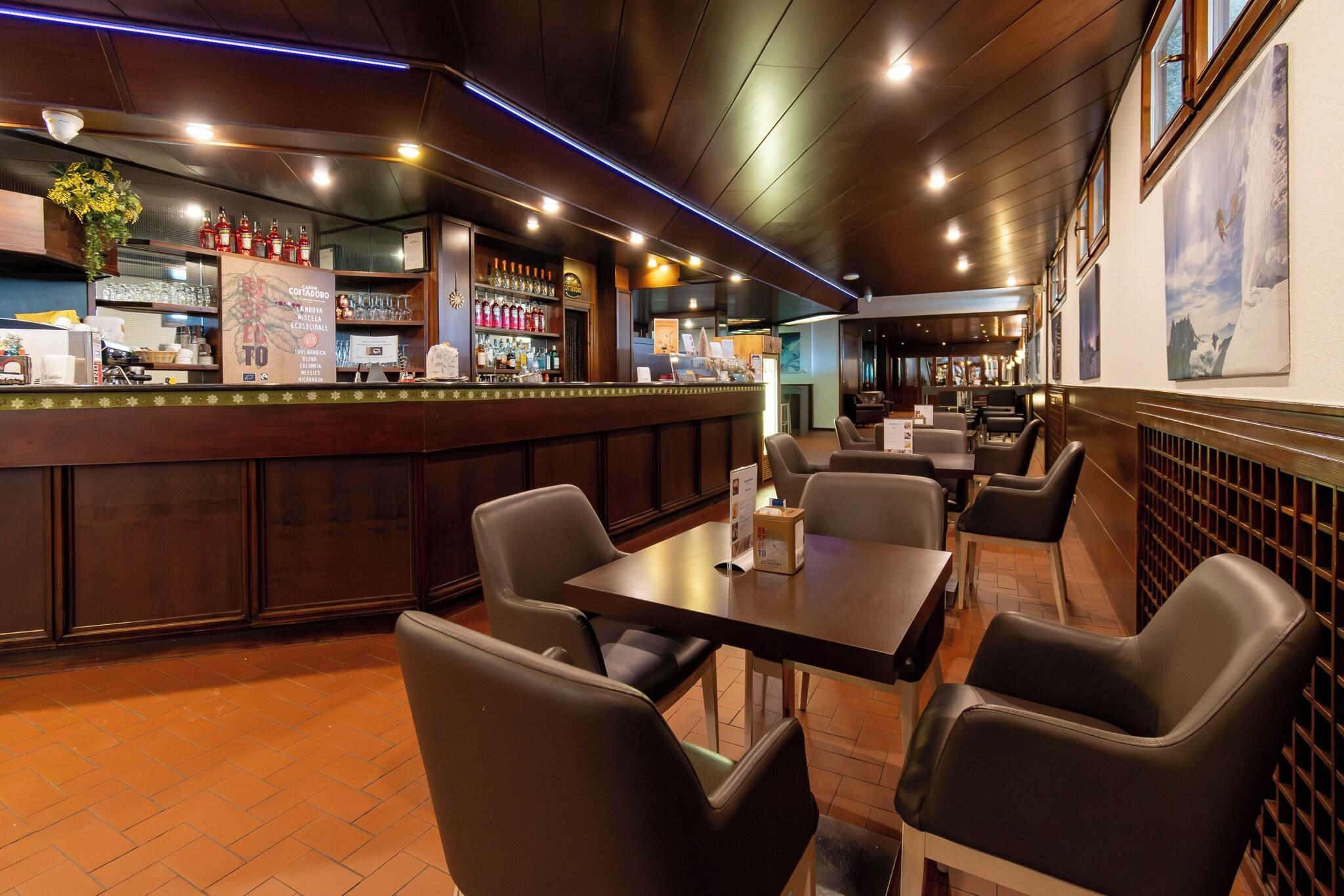 Bar/Salón Resort Palace Sestriere 1 E 2