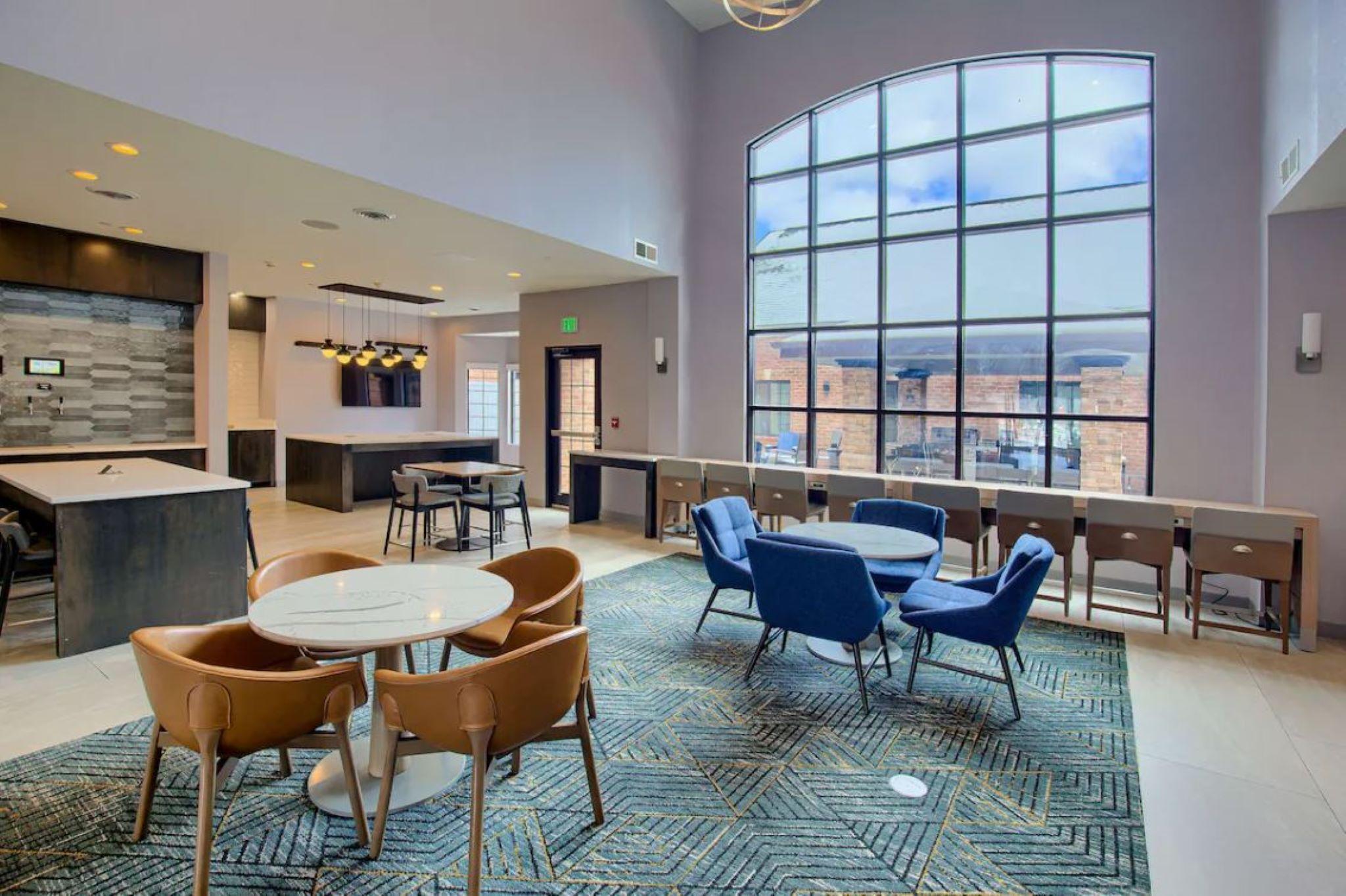 Vista Lobby Homewood Suites by Hilton South Bend Notre Dame Area