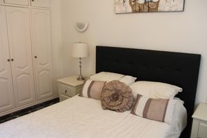 Alquiler Vacacional - Superb apartment with stunning sea and cliff views, 2 terraces and free wifi.