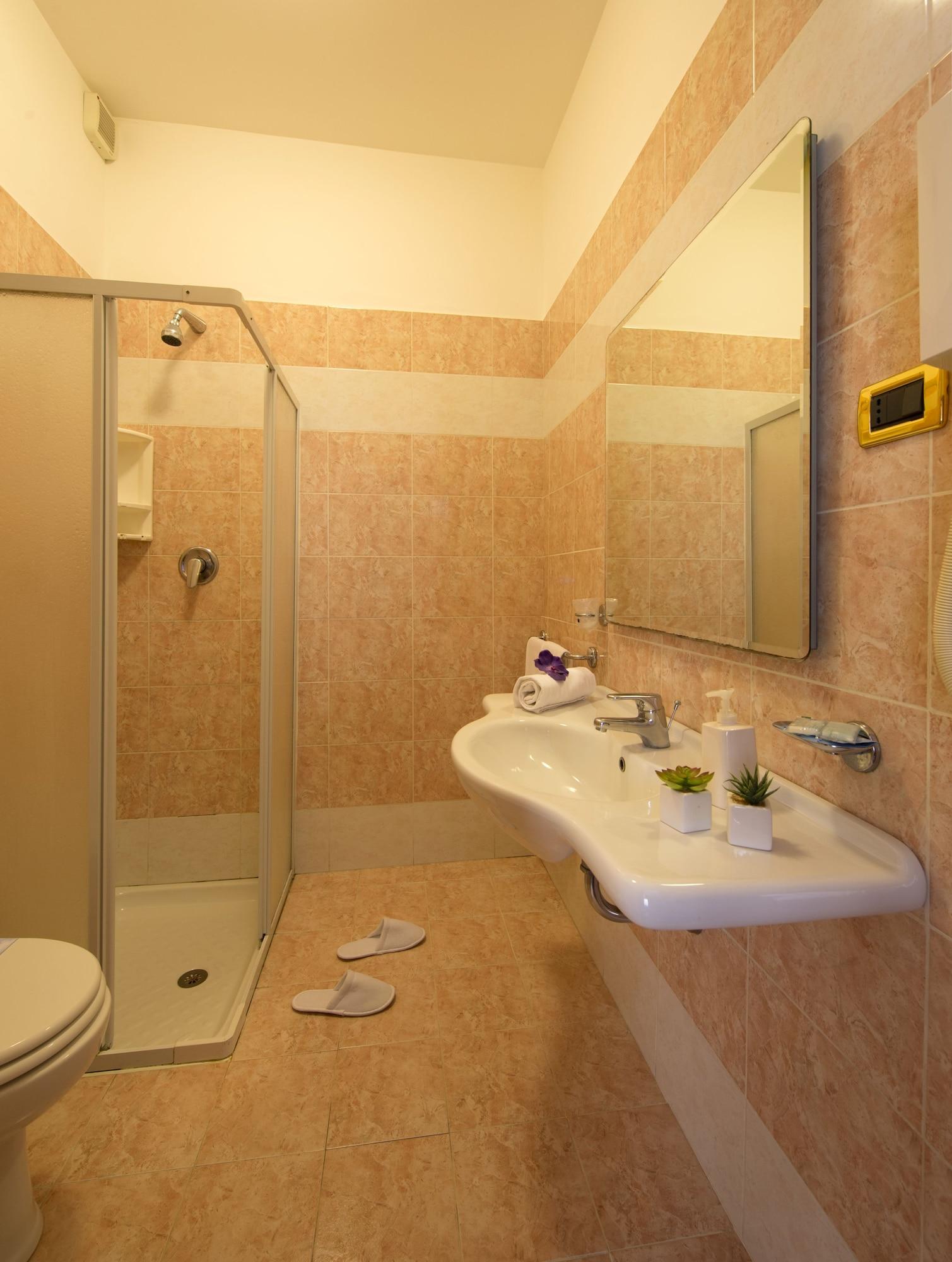 Equipamiento de Habitación Hotel Corallo