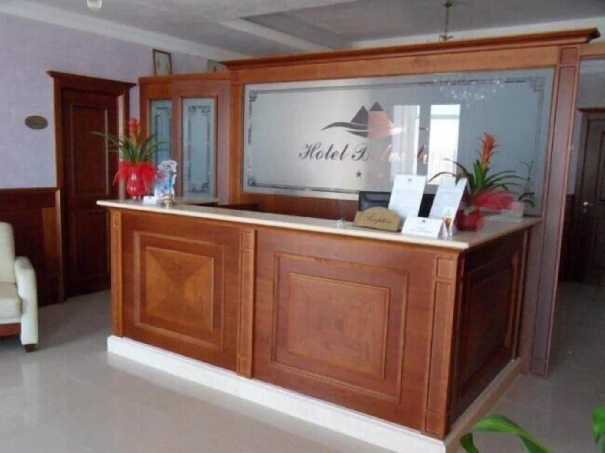 Vista Lobby Hotel Belvedere