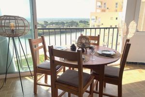 Alquiler Vacacional - AIGUAMOLLS AKOYA Conserjería apartment, near beach and parking lot