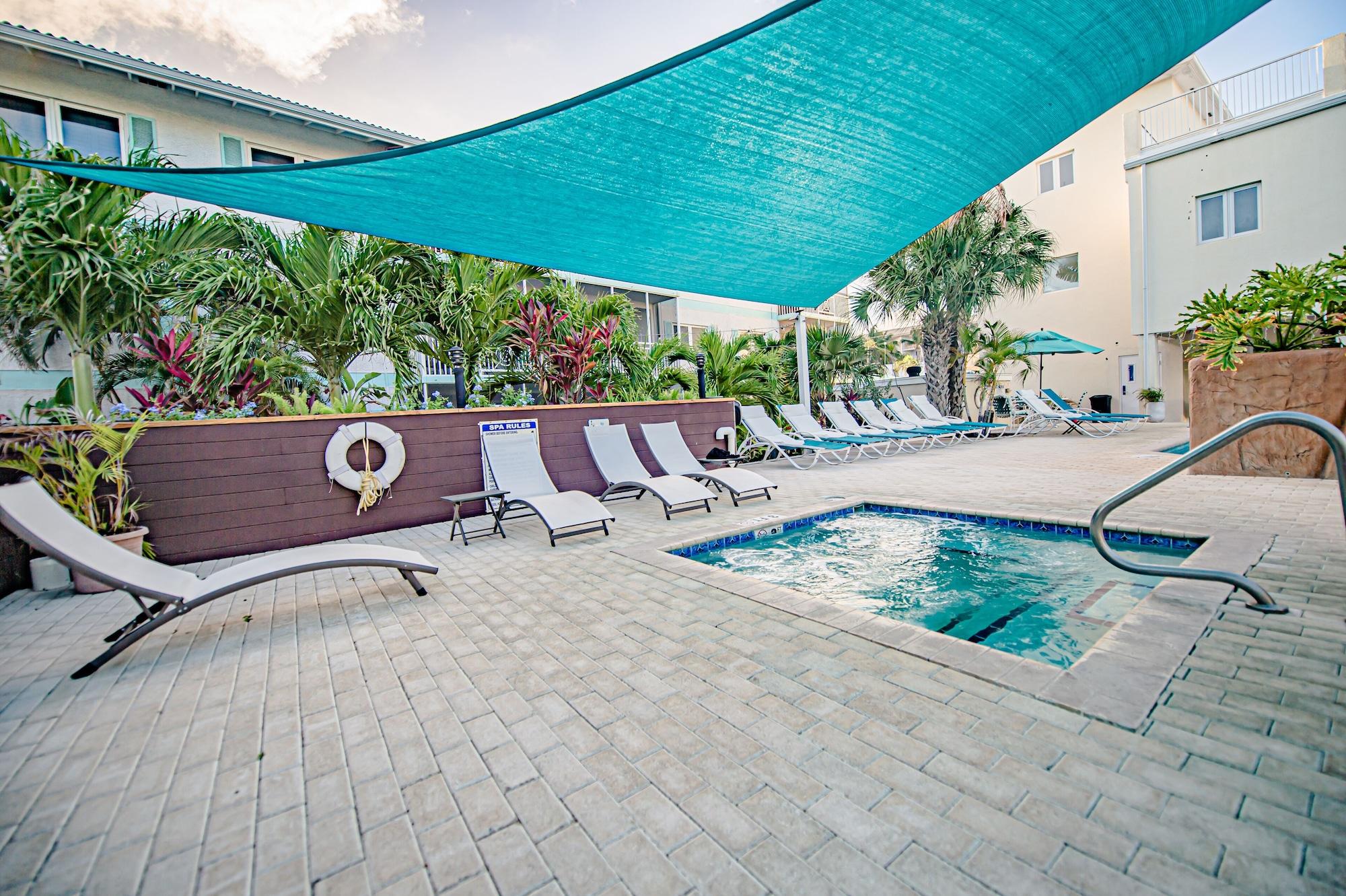 Spa Seven Mile Beach Resort & Club