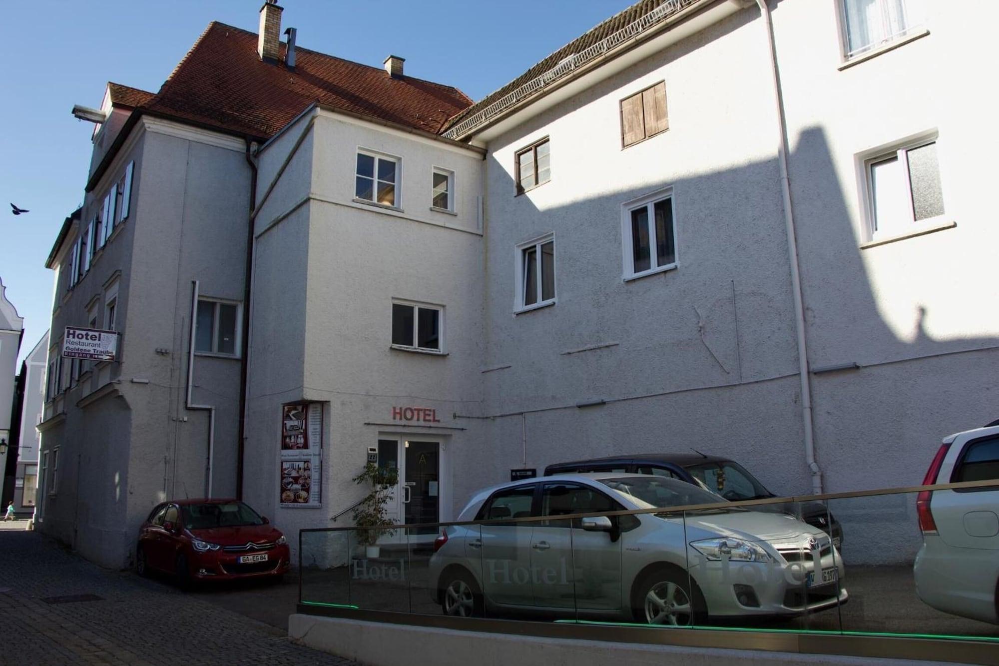 Vista Exterior Hotel Goldene Traube