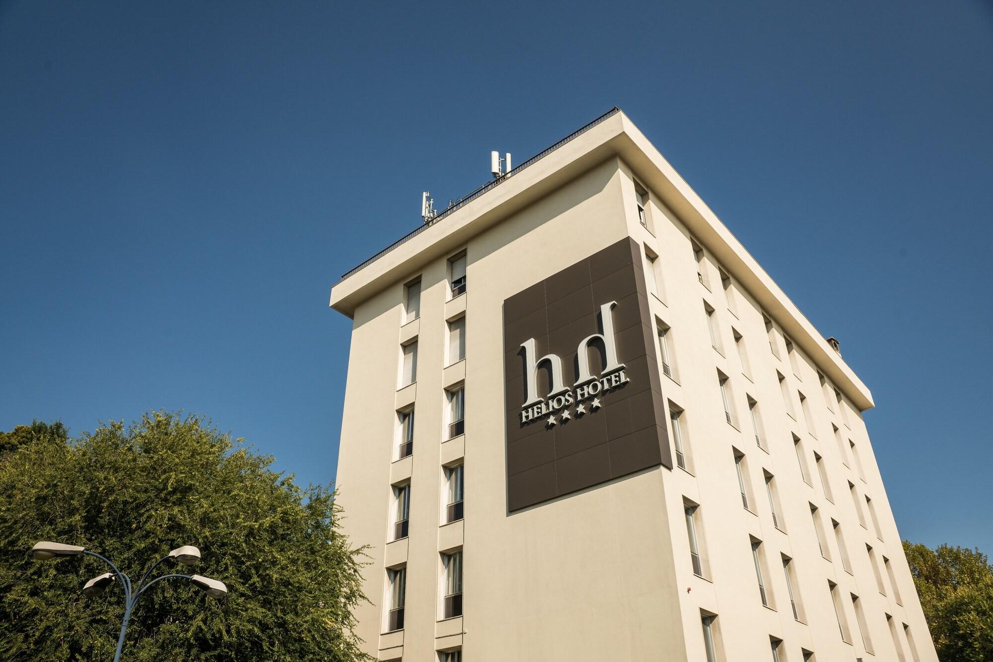 Vista Exterior Helios Hotel Monza