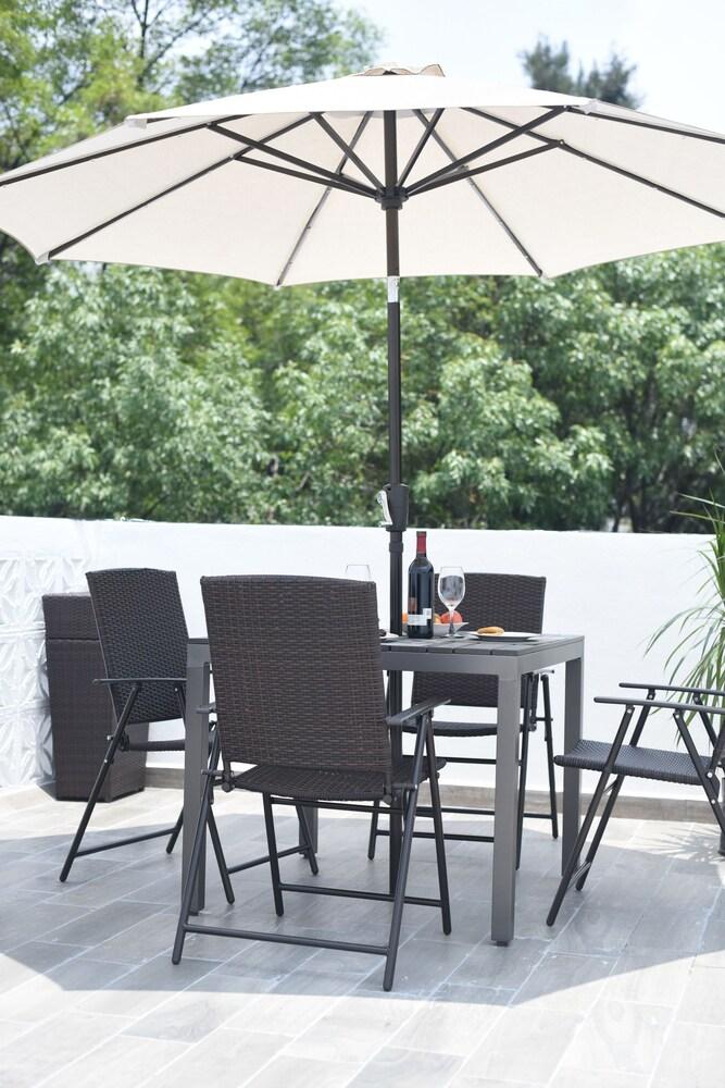 Hotel OM 686 Urban Lofts