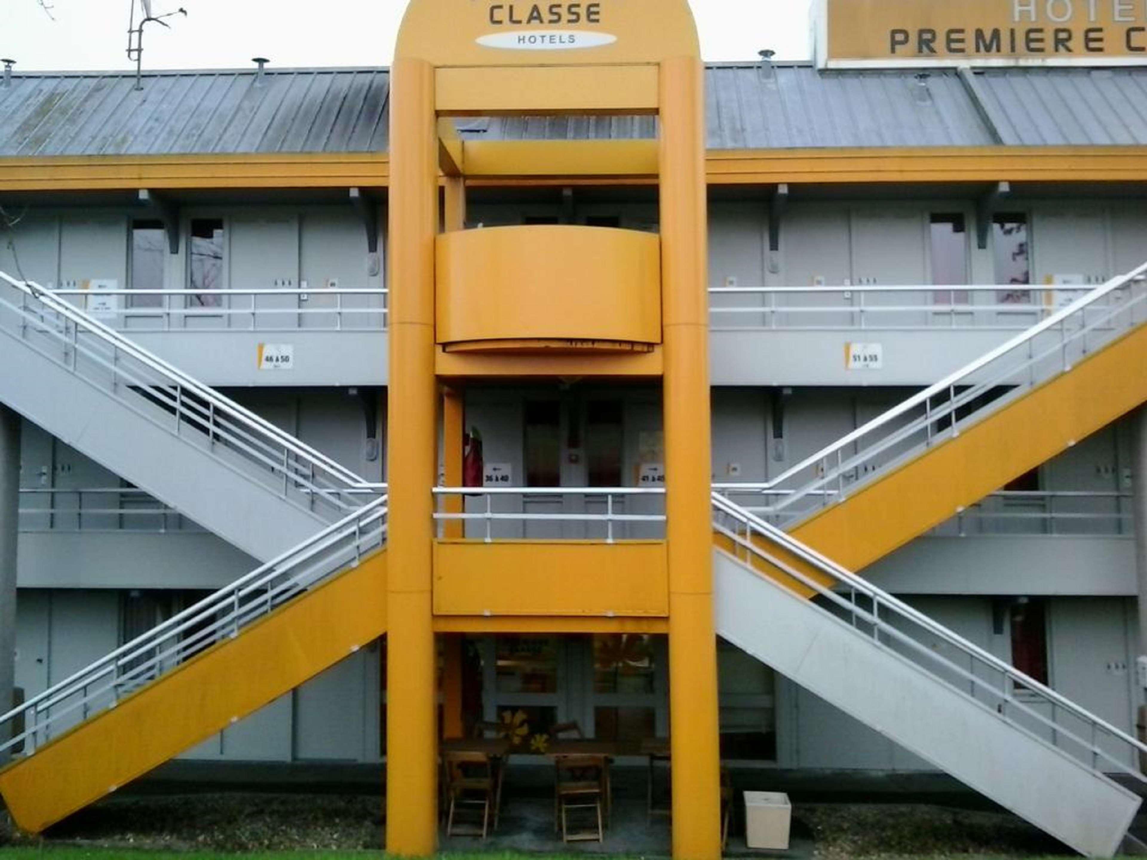 Varios Premiere Classe Charleville Mezieres