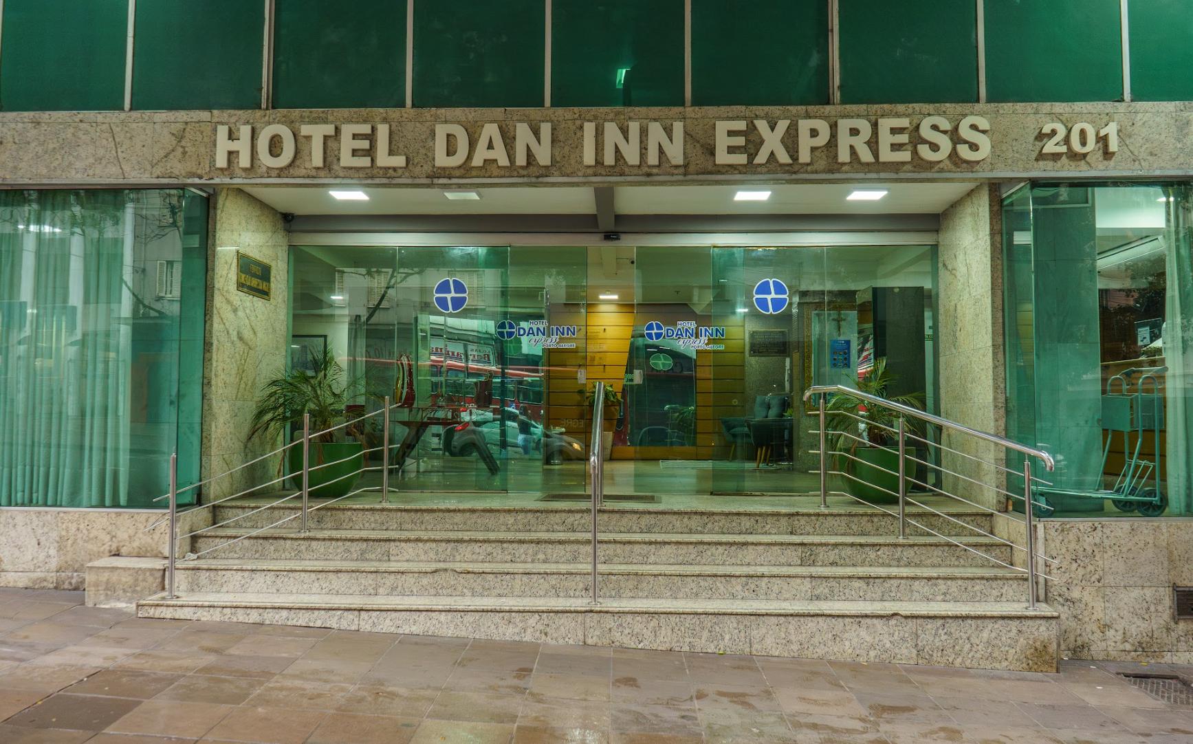 Vista Exterior Hotel Dan Inn Express Porto Alegre by Nacional Inn