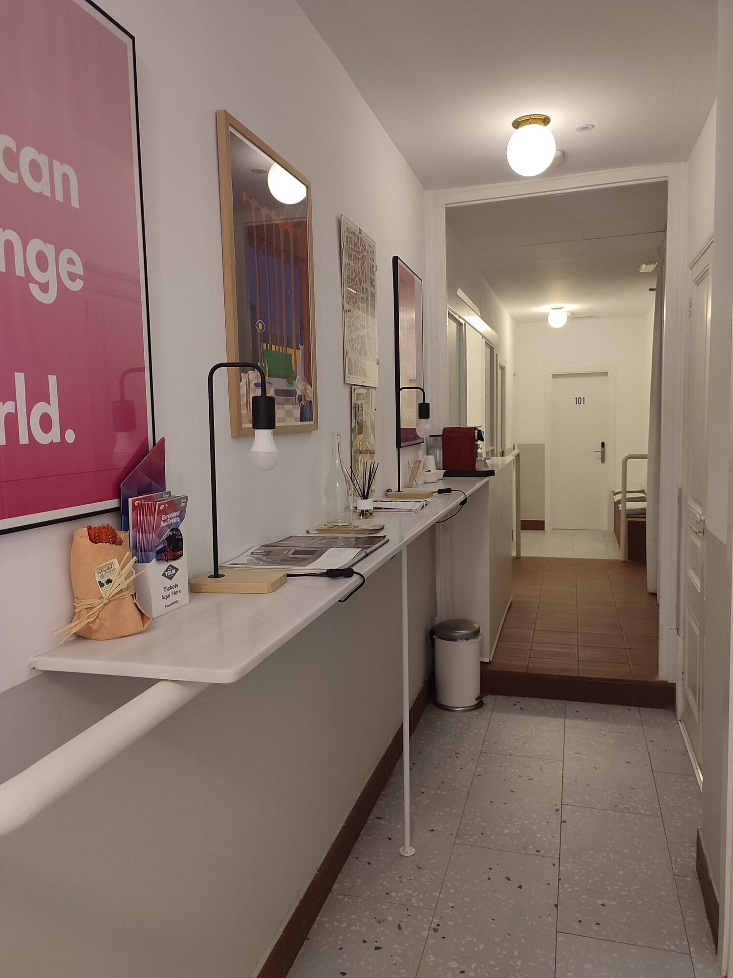 Vista Lobby Hostal Hera