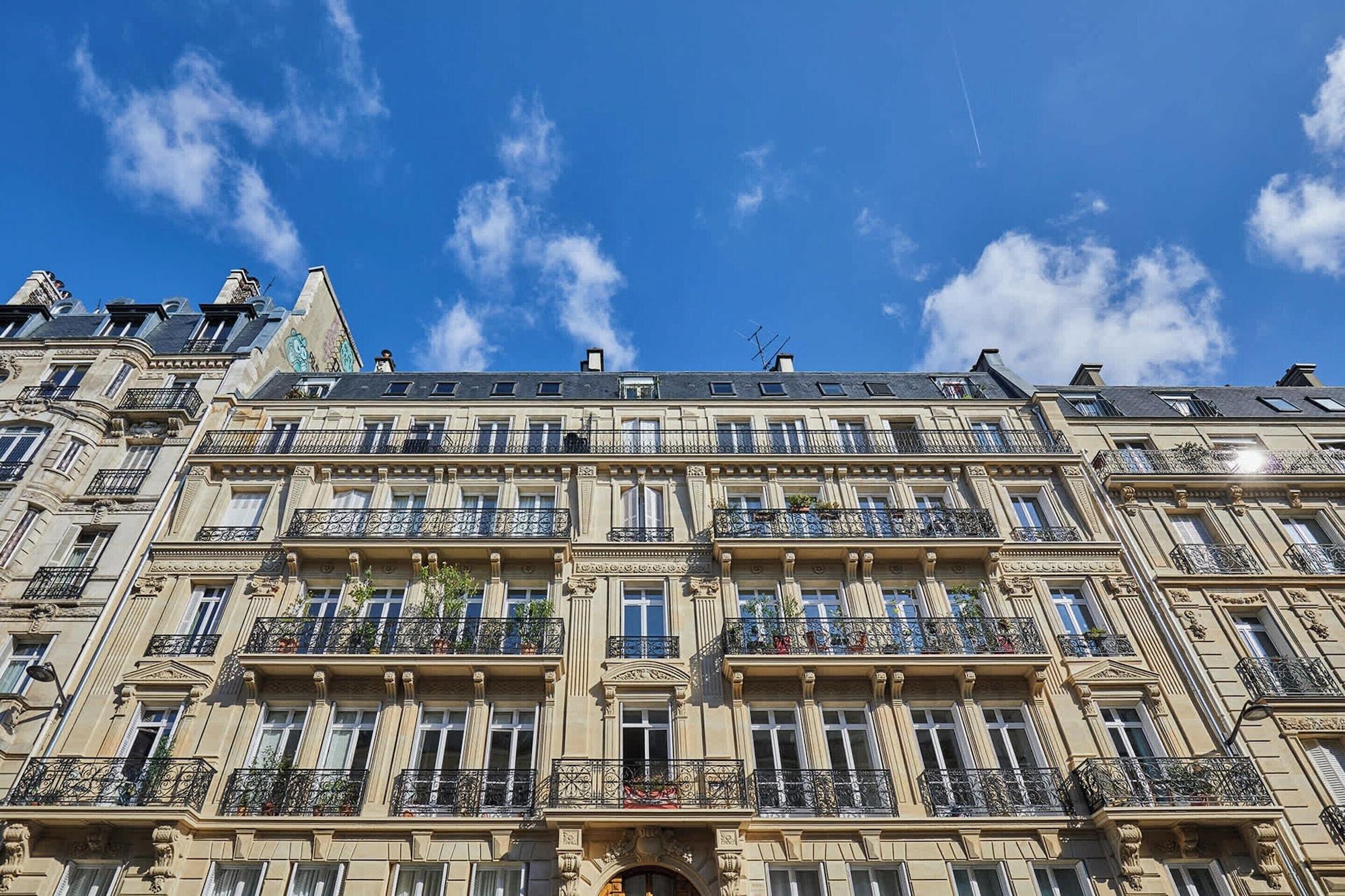 Vista Exterior Sublime Air-conditioned Apartment Center of Paris