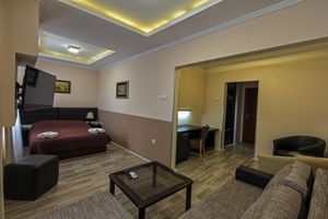 Alojamiento - Petrus Hotel