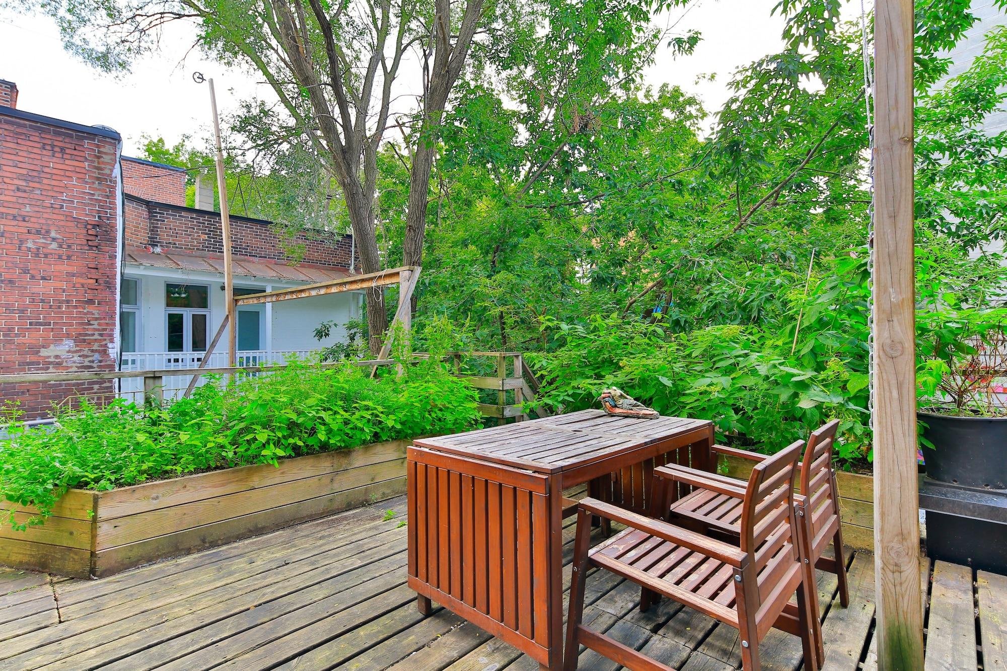 Vista Exterior La Maison Du Mile-End