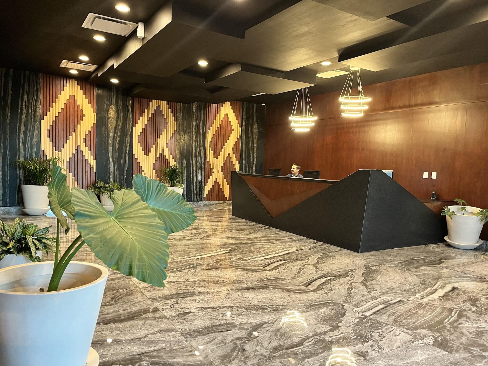 Vista Lobby OLSON Real Acueducto Hotel & Suites