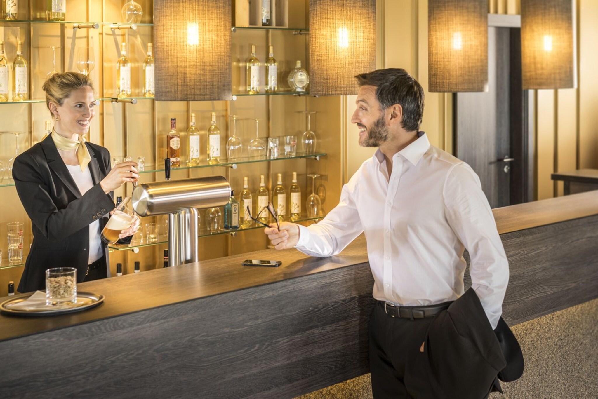 Bar/Salón Myhotel Olching
