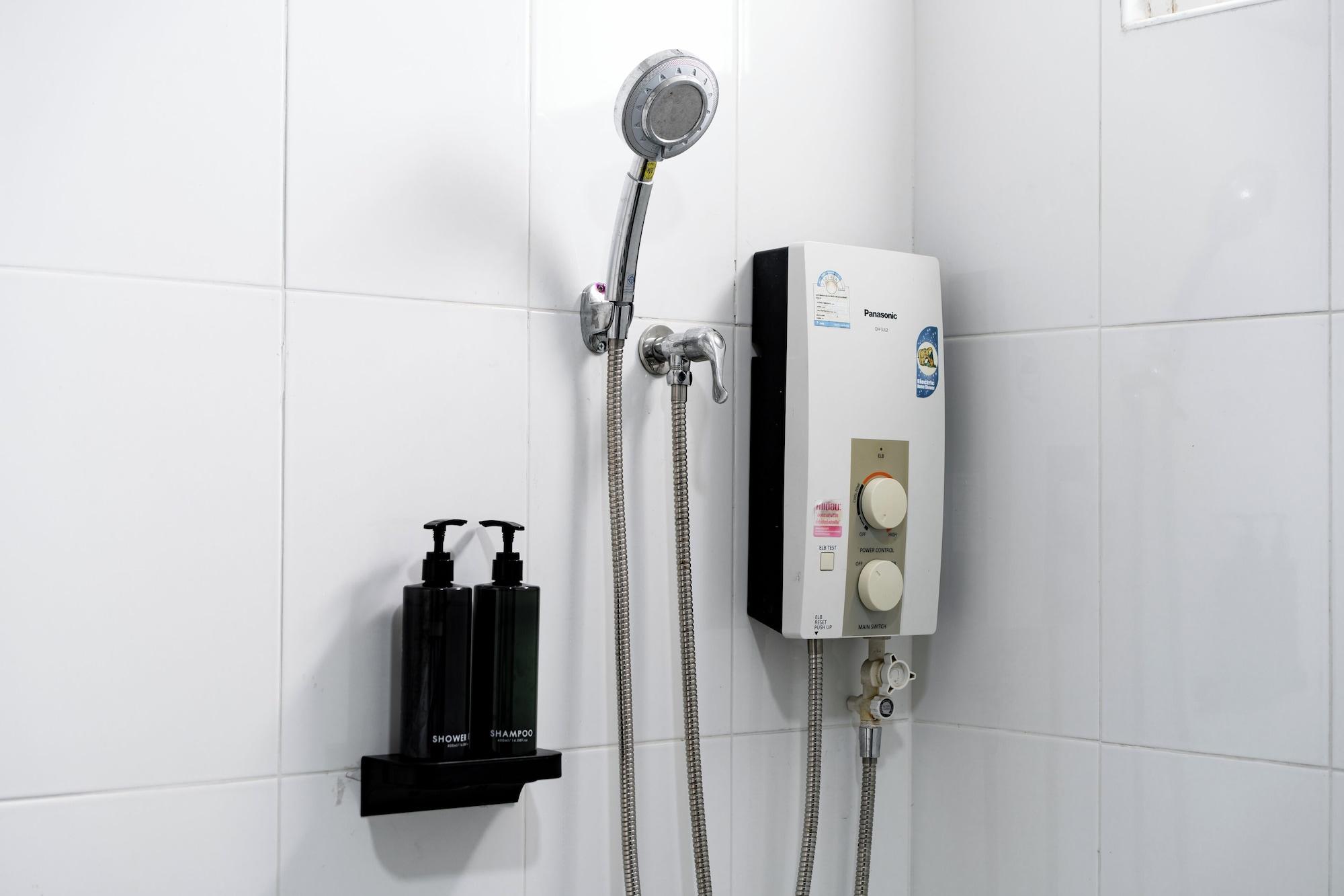 Equipamiento de Habitación Terminal2 Hotel Phukettown