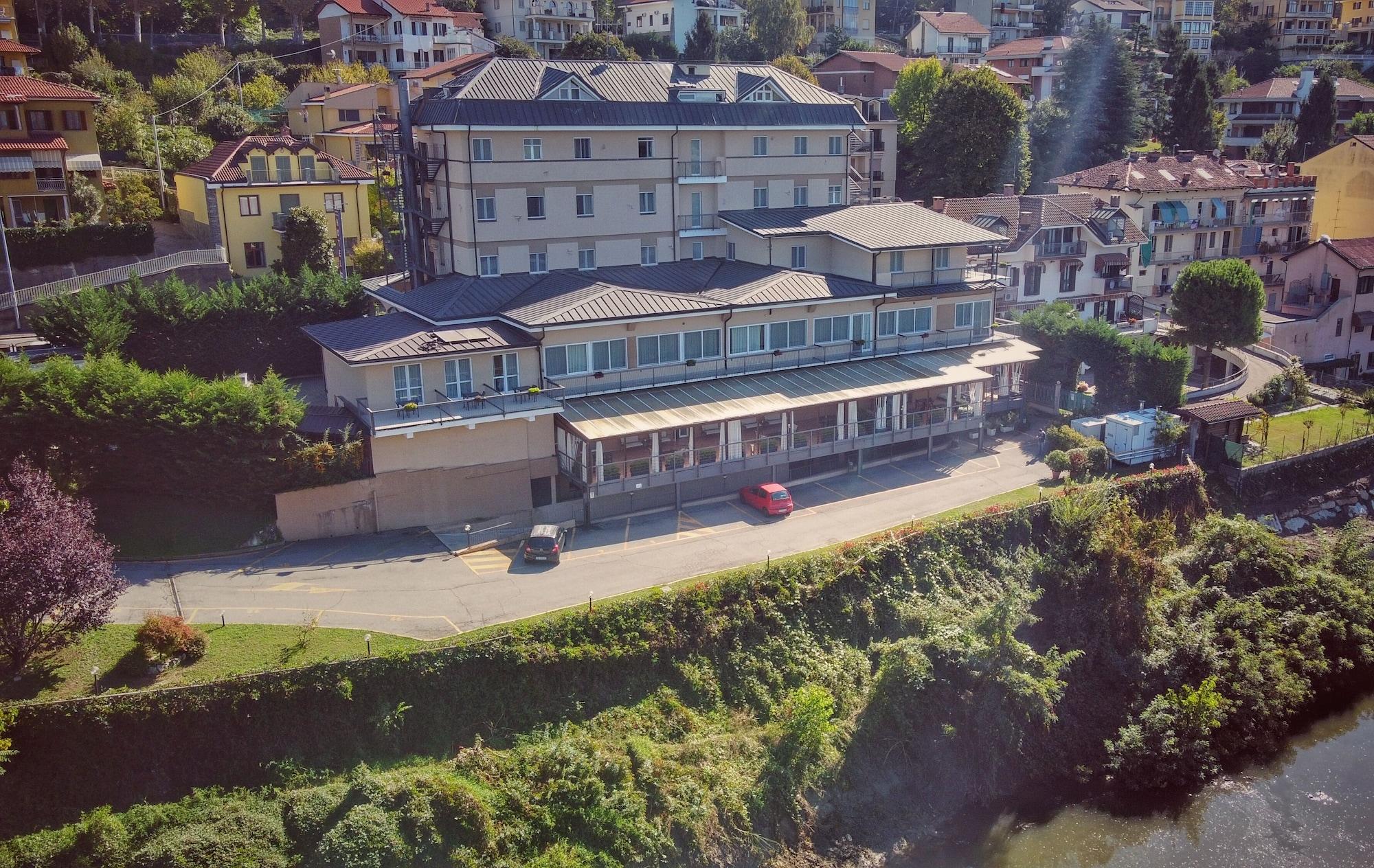 Vista Exterior Best Quality Hotel La Darsena