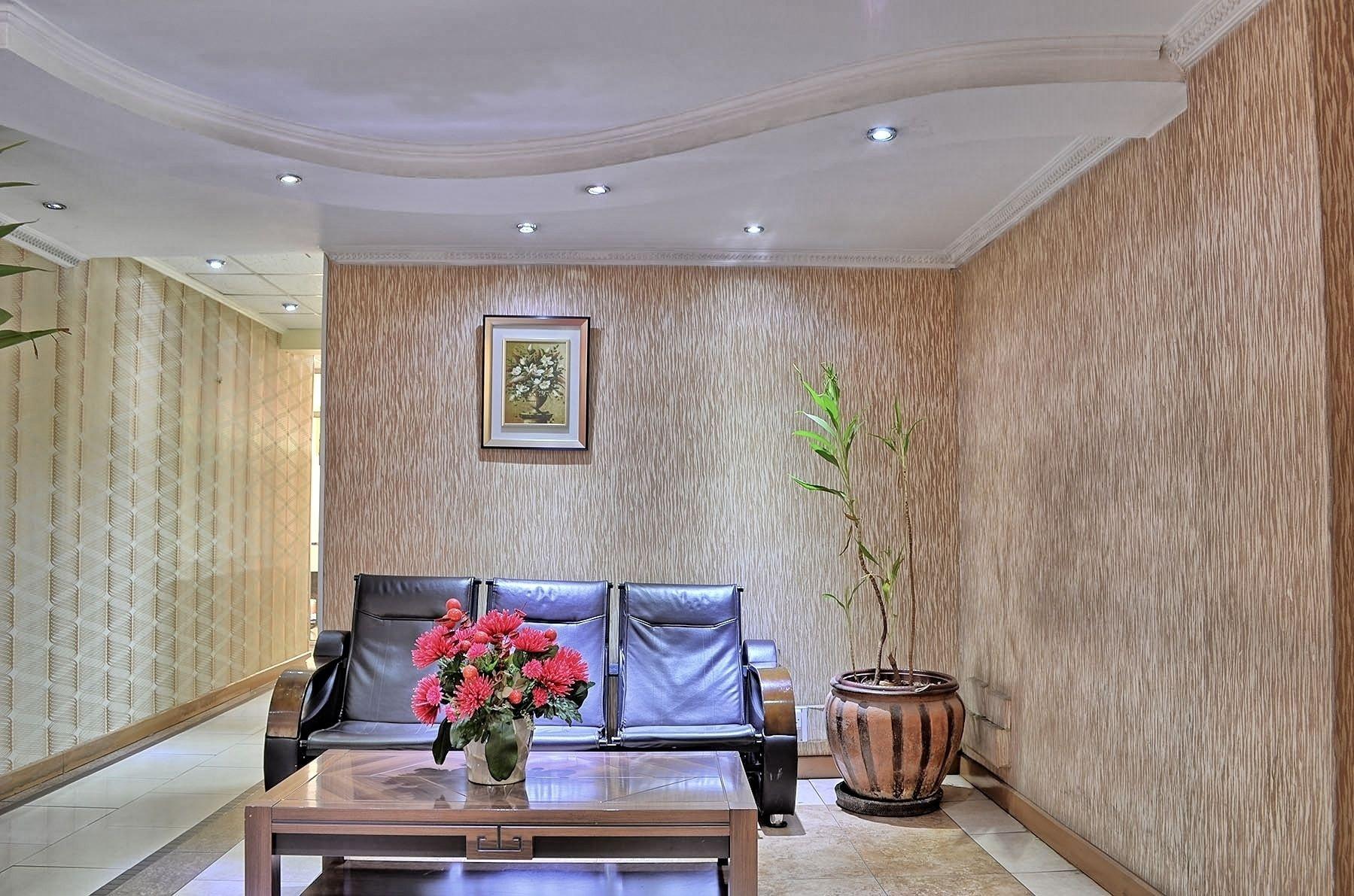 Vista Lobby Space International
