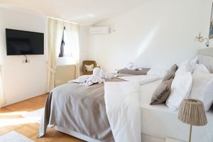 Alquiler Vacacional - Penthouse apartment with jacuzzi on the terrace