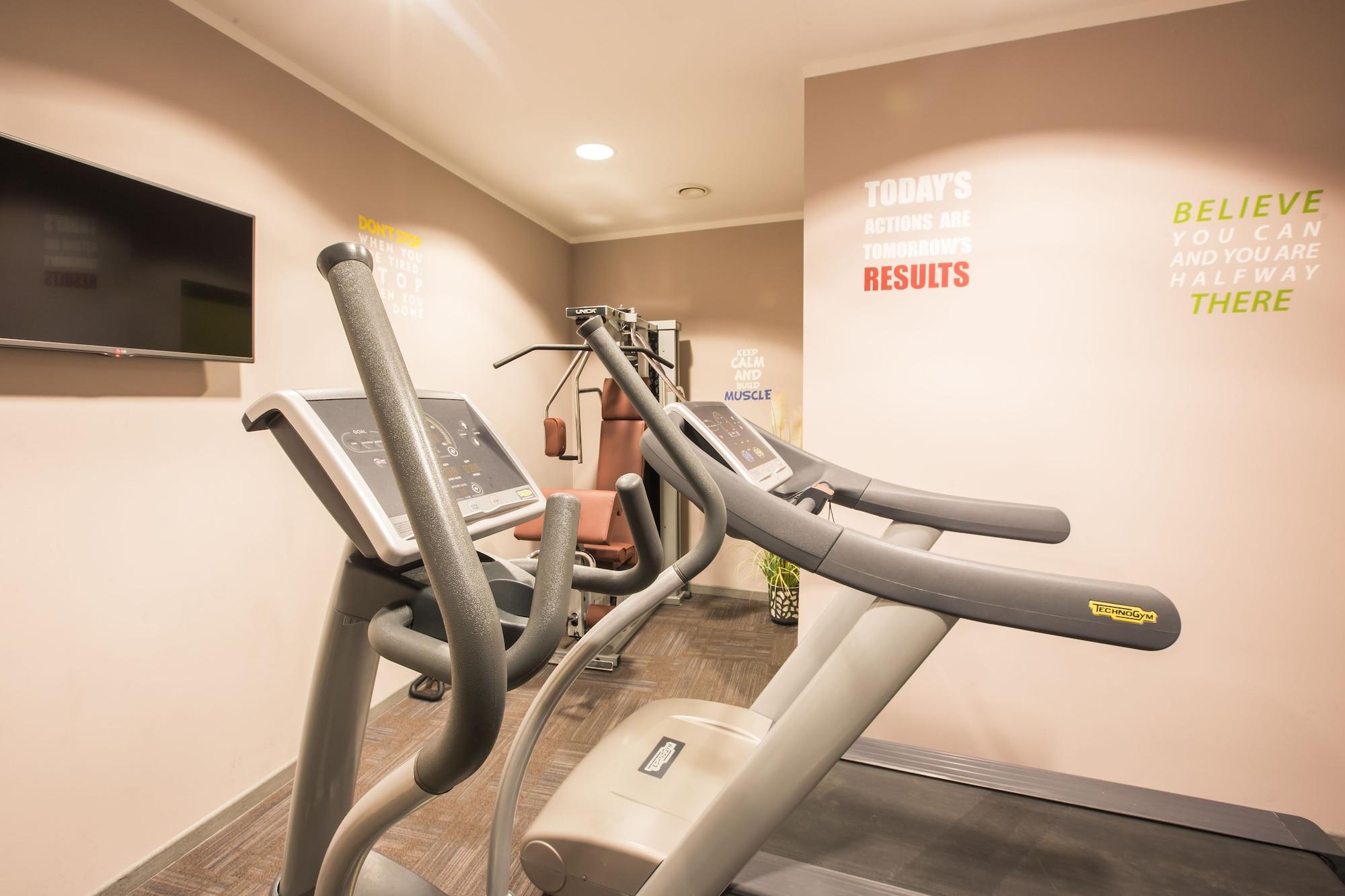 Gimnasio Monika Centrum Hotels