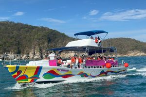 Actividad - Un Dia inolvidable: Tour en las Bahías de Huatulco