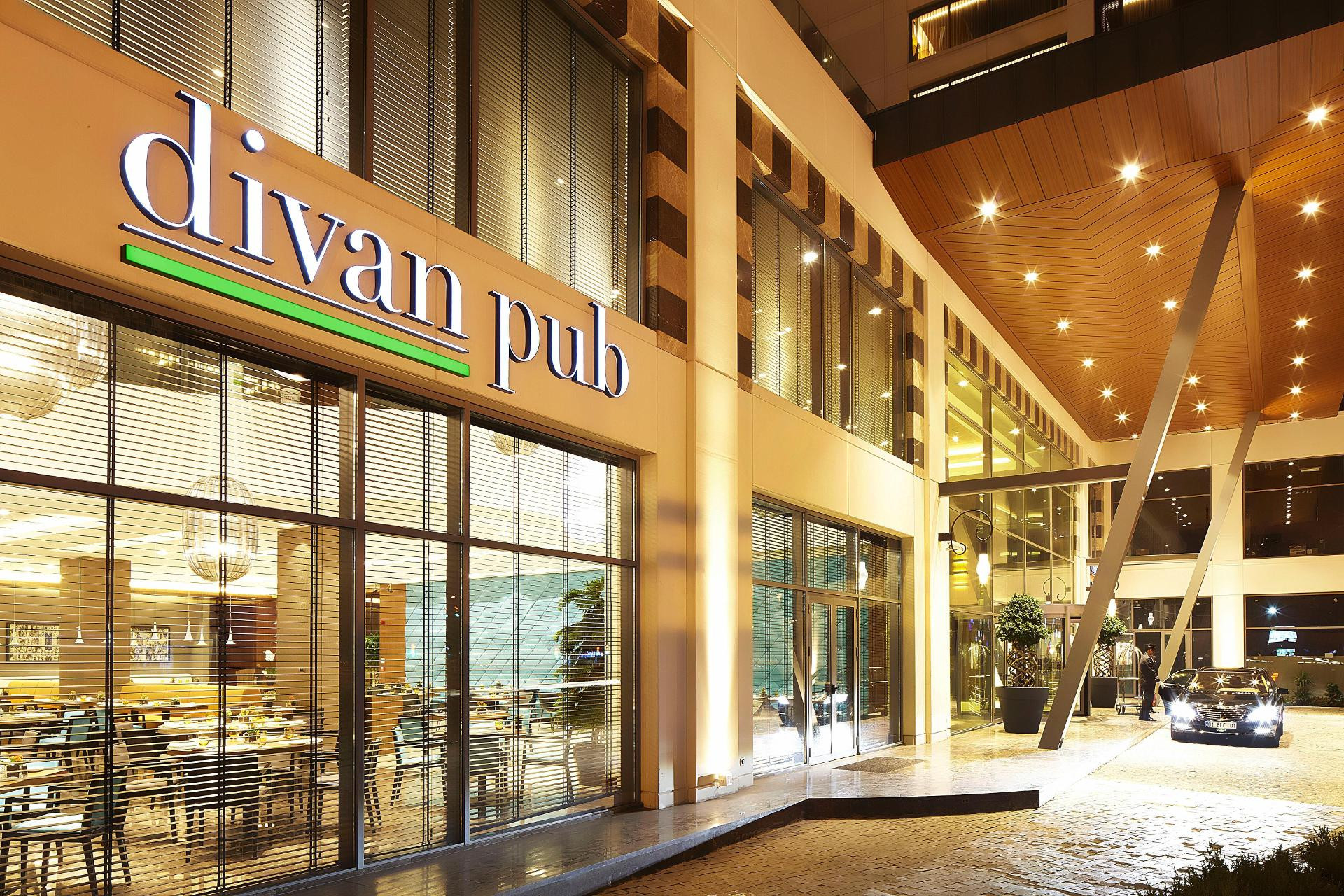 Vista Exterior Divan Adana Hotel