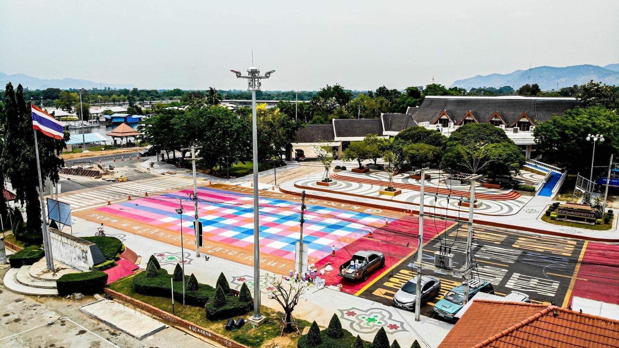 Varios A and S Residence Kanchanaburi