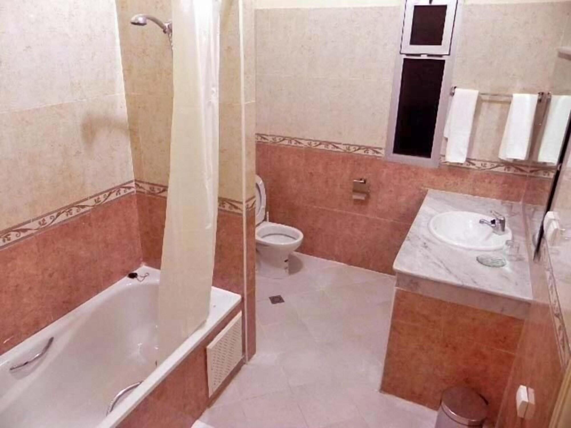 Equipamiento de Habitación Hotel Kasbat Aferdou