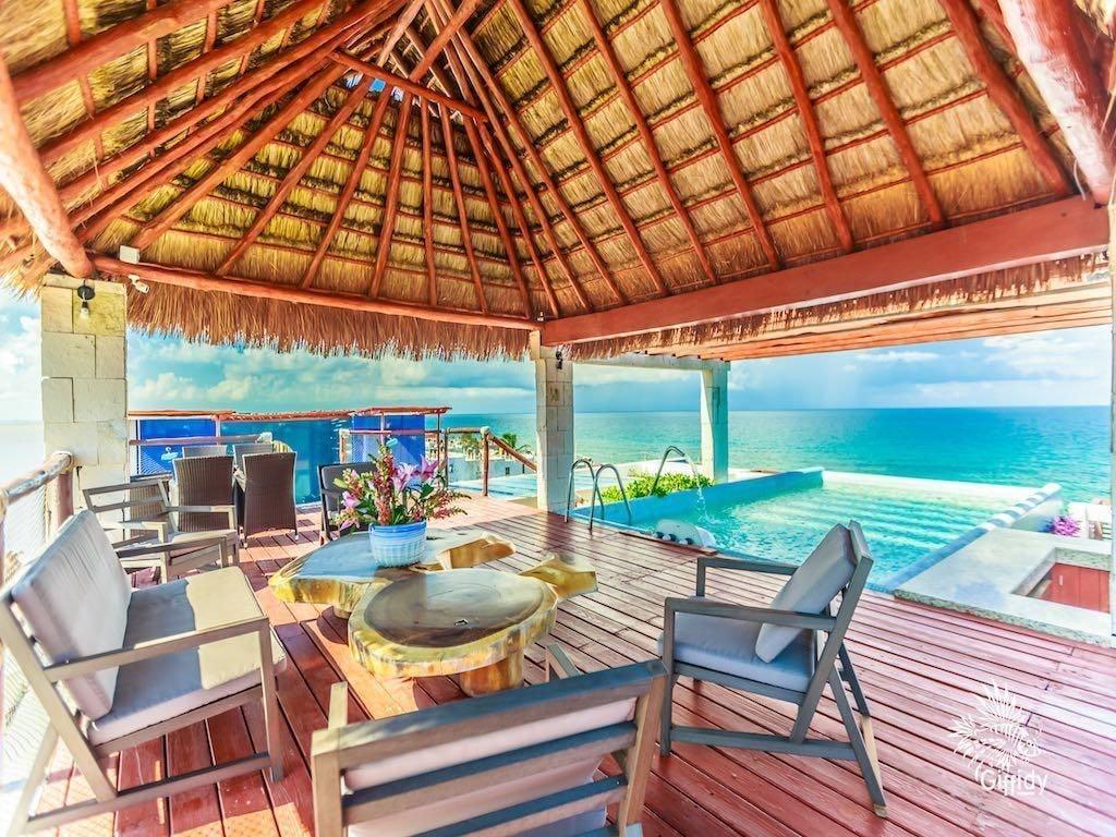 Varios Deep Blue Condos - Entire