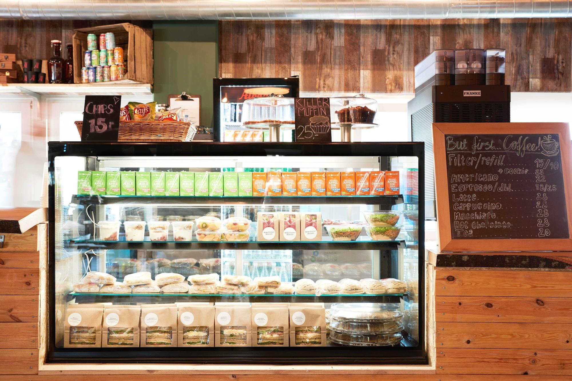 Restaurant Urban Camper Hostel