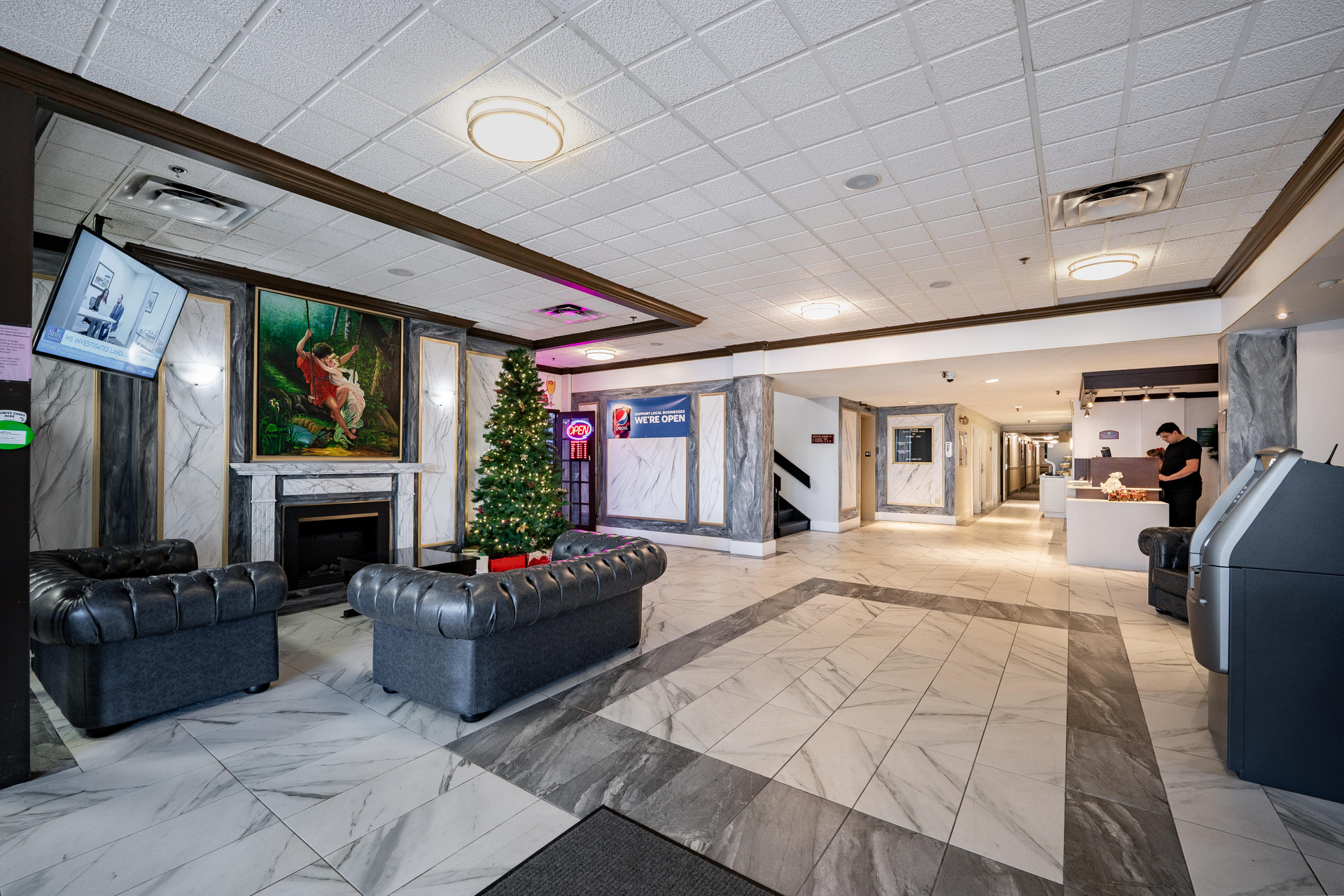 Vista Lobby HFX Airport Hotel - Halifax Airport Hotel