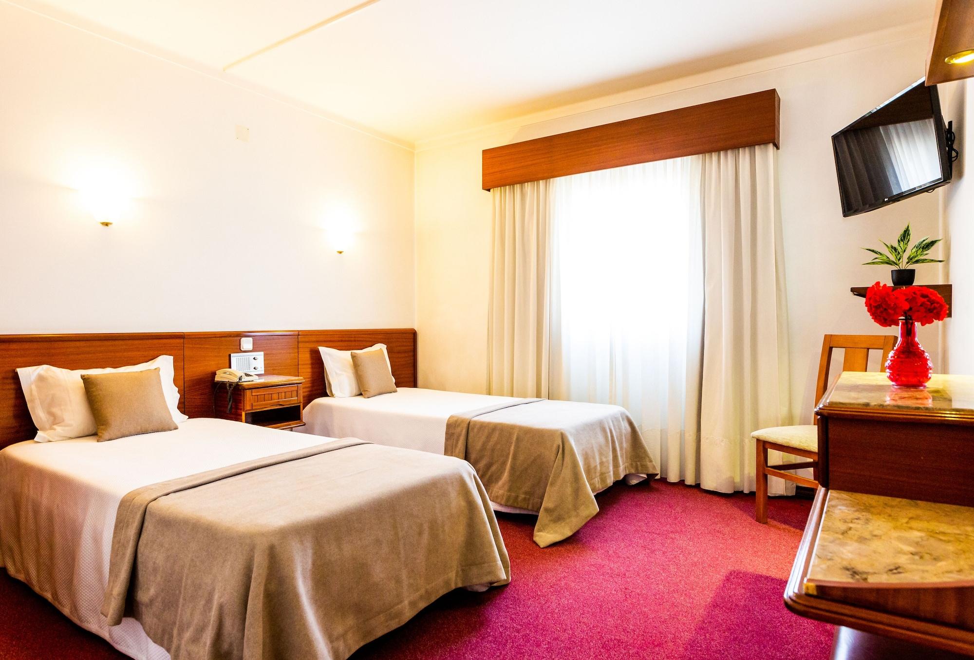 Equipamiento de Habitación Dona Amélia Hotel by RIDAN Hotels