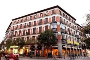 Alojamiento - Hostal Sil & Serranos