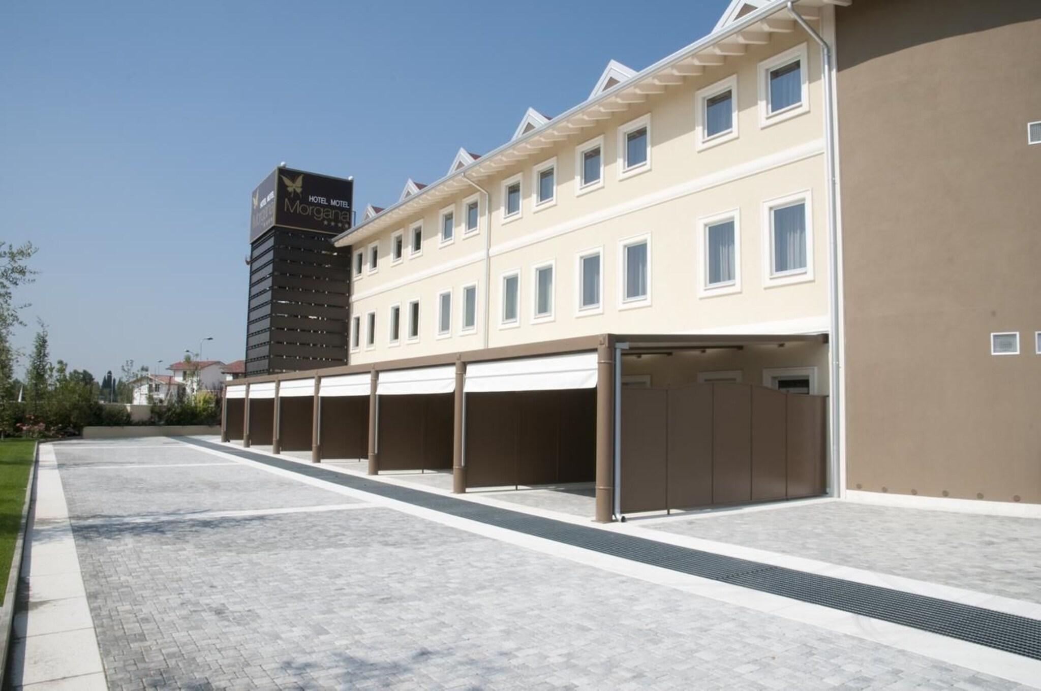 Vista Exterior Hotel Morgana